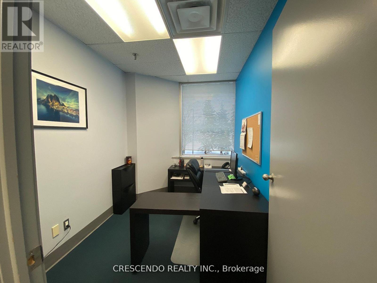 240 - 7050 Weston Road, Vaughan, Ontario  L4L 8G7 - Photo 15 - N12945968