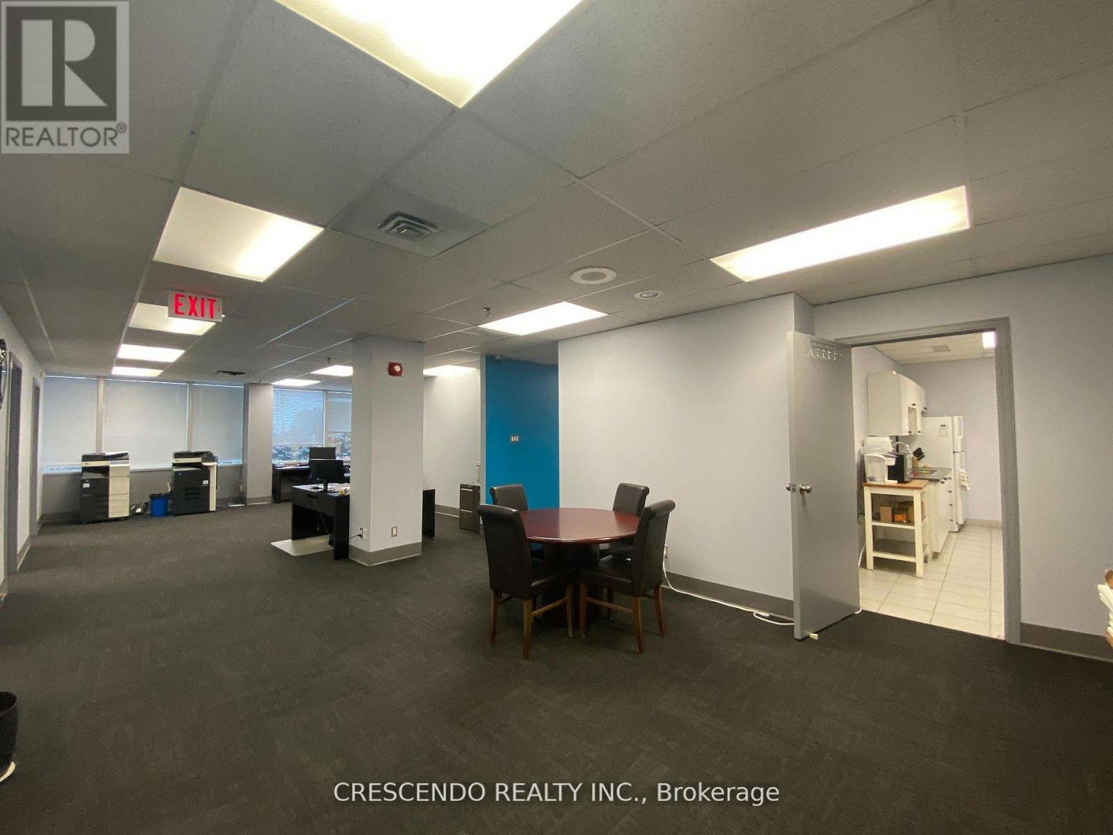 240 - 7050 Weston Road, Vaughan, Ontario  L4L 8G7 - Photo 16 - N12945968