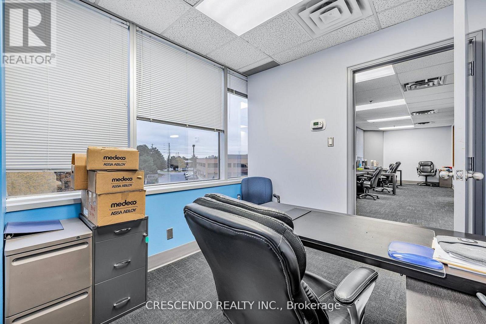 240 - 7050 Weston Road, Vaughan, Ontario  L4L 8G7 - Photo 27 - N12945968