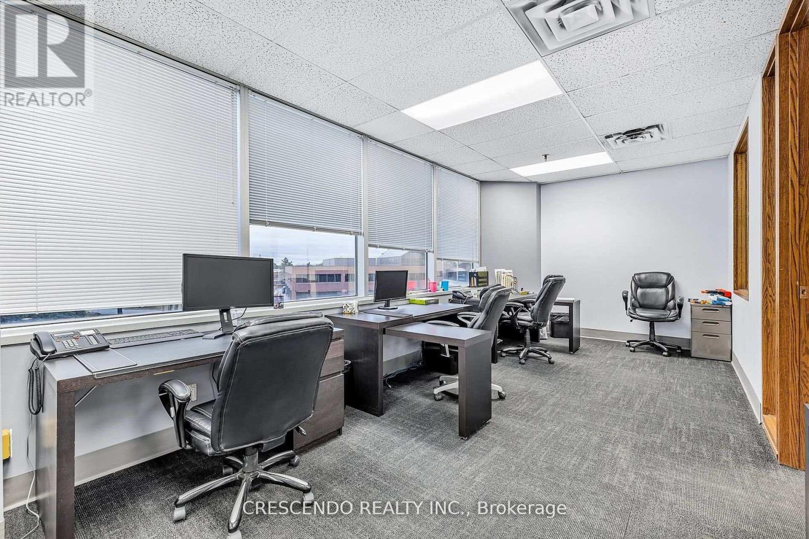 240 - 7050 Weston Road, Vaughan, Ontario  L4L 8G7 - Photo 36 - N12945968