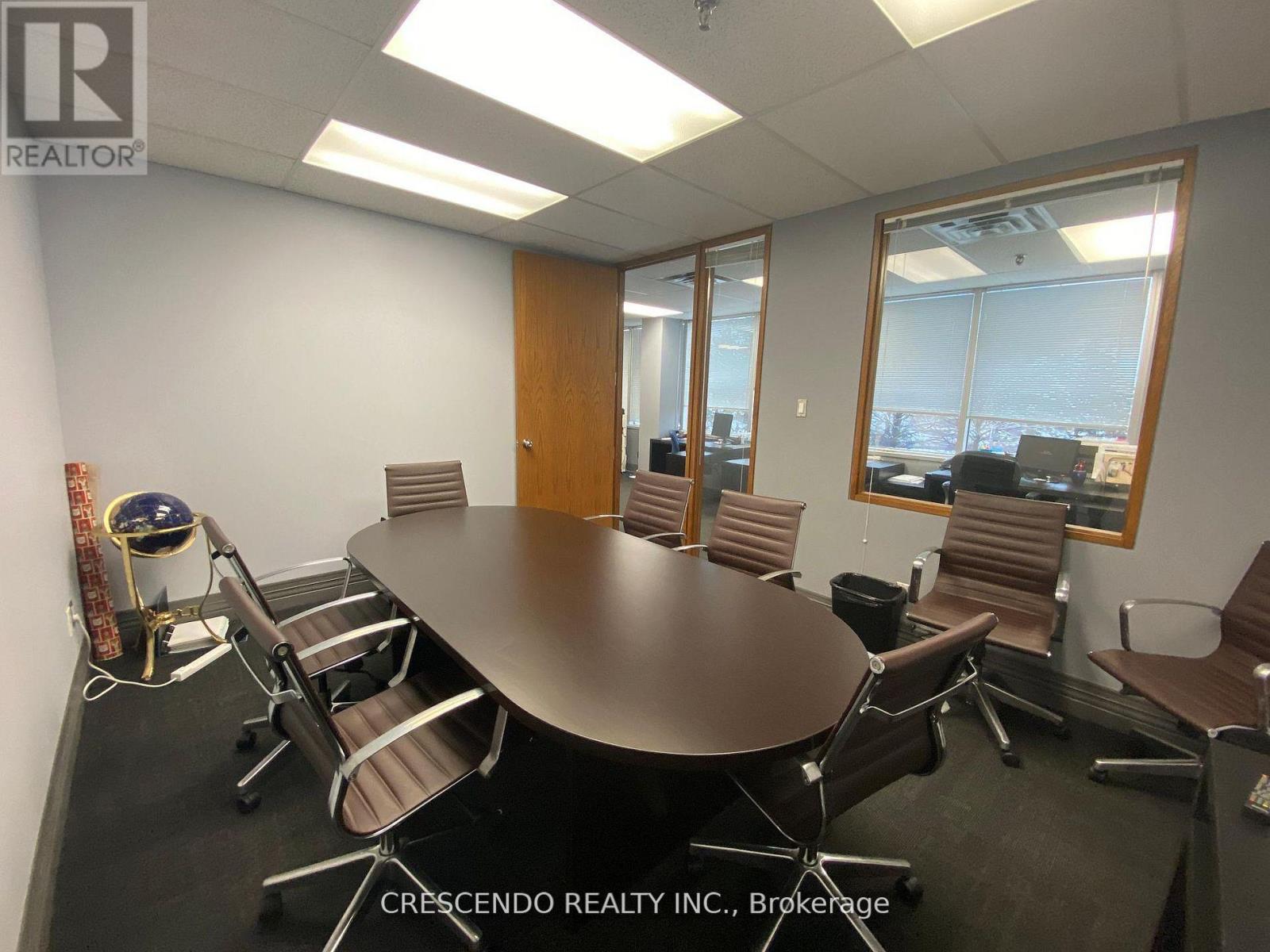 240 - 7050 Weston Road, Vaughan, Ontario  L4L 8G7 - Photo 9 - N12945968