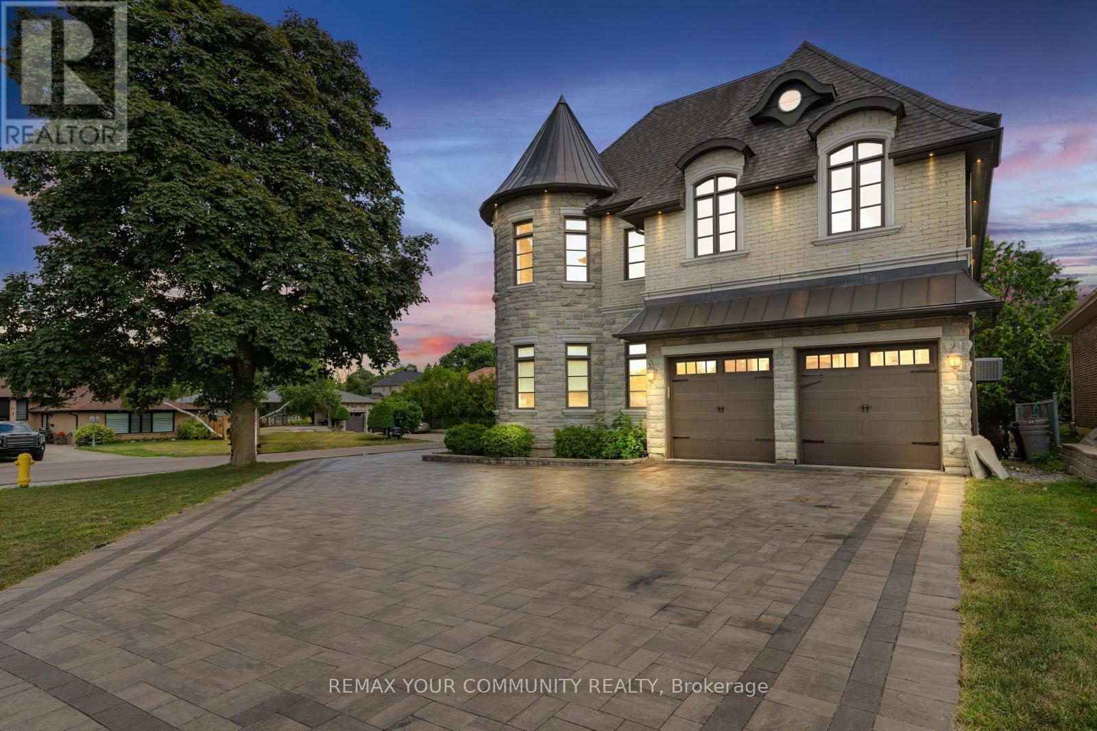 1 LANCER DRIVE, Vaughan, Ontario