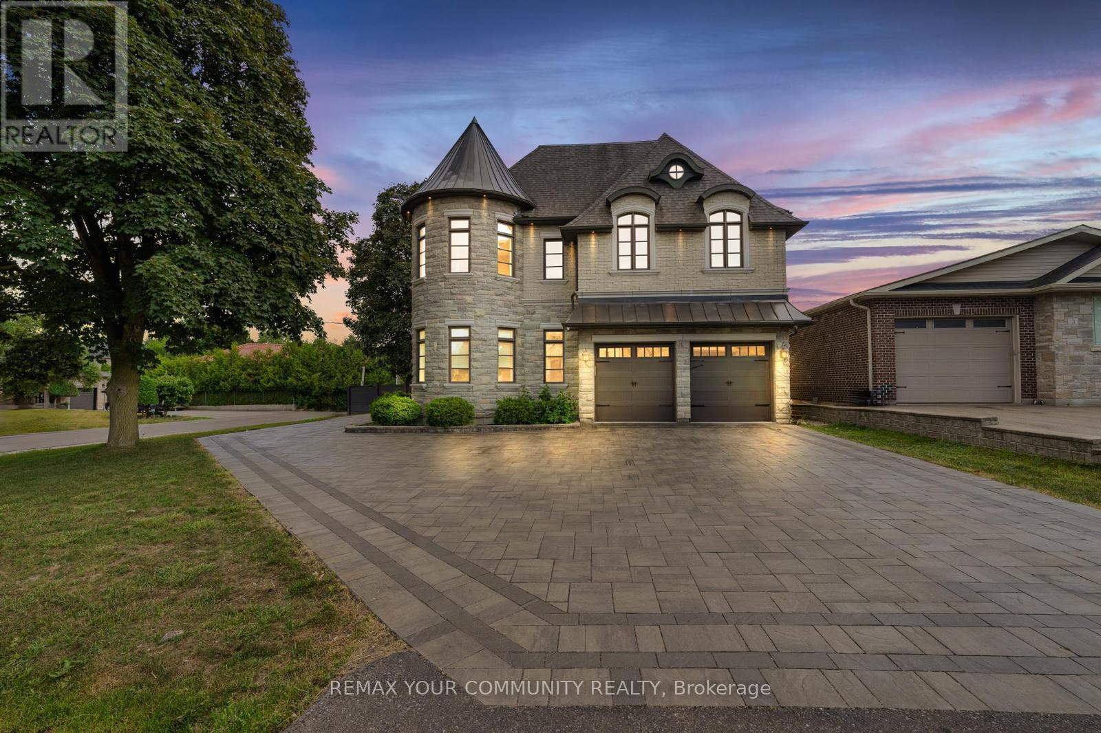 1 Lancer Drive, Vaughan, Ontario  L6A 1E4 - Photo 2 - N12945982