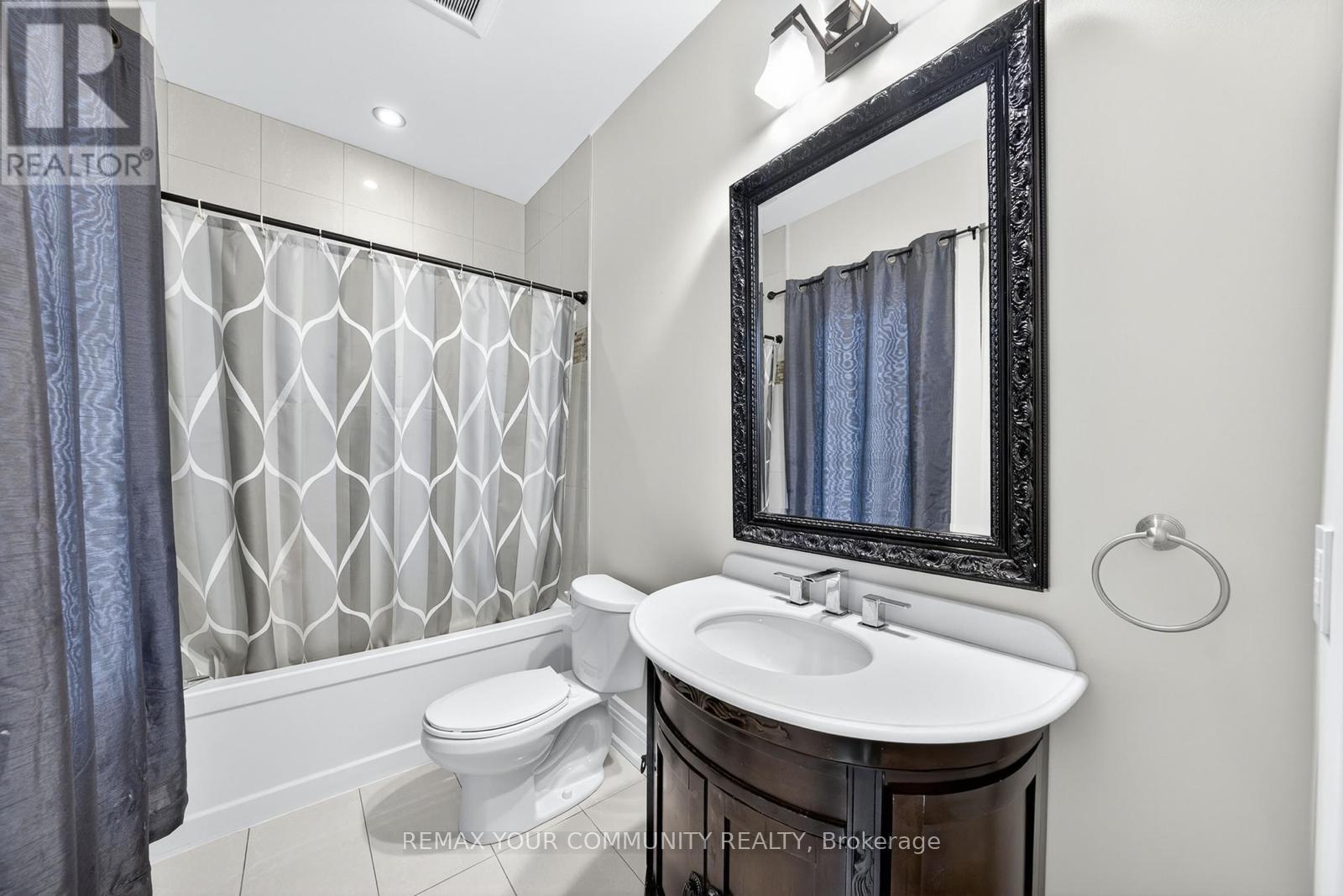 1 Lancer Drive, Vaughan, Ontario  L6A 1E4 - Photo 38 - N12945982