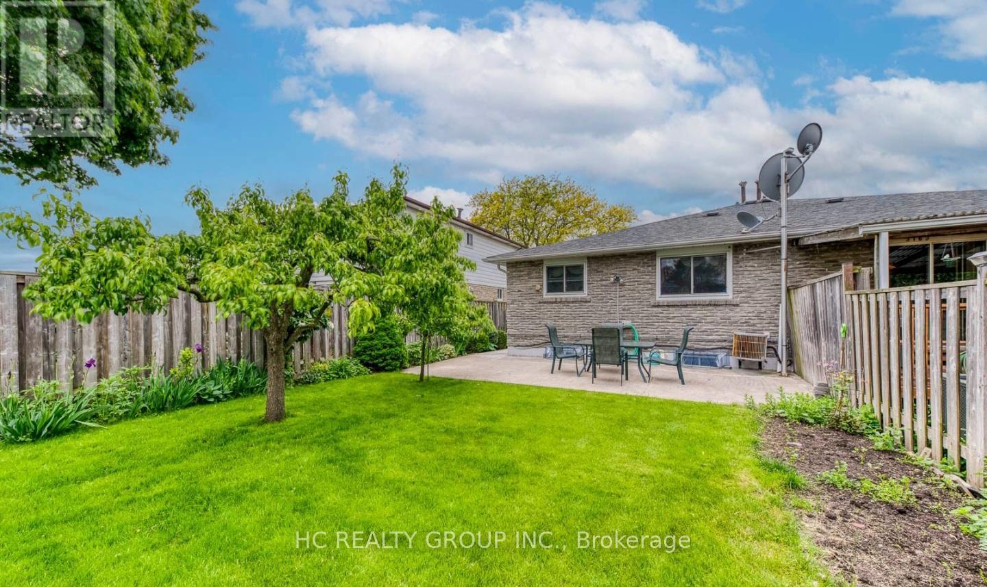 (Main/upper Level) - 3161 Rymal Road, Mississauga, Ontario  L4Y 3B4 - Photo 21 - W12945854