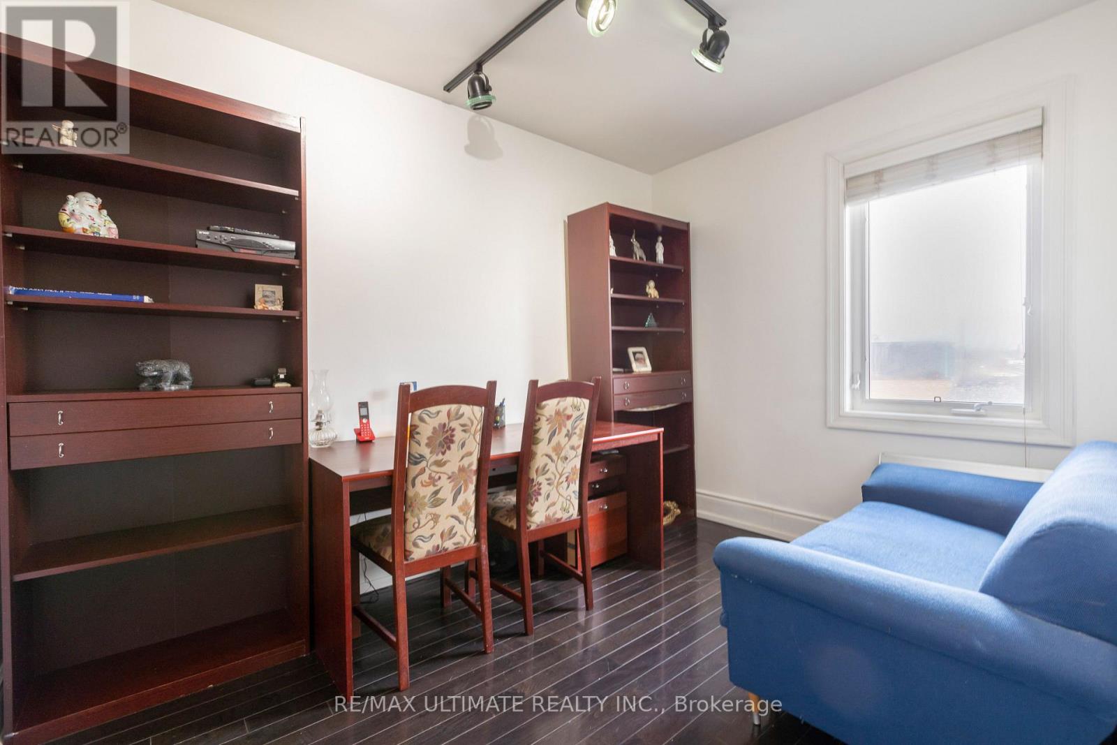 116 Ascot Avenue, Toronto, Ontario  M6E 1G2 - Photo 19 - W12945876