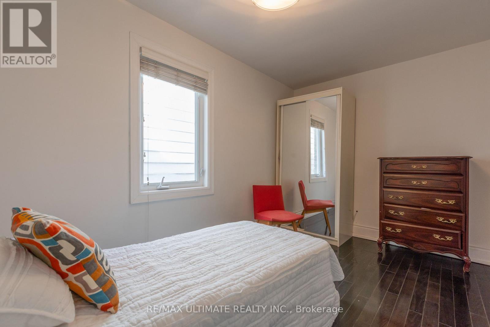 116 Ascot Avenue, Toronto, Ontario  M6E 1G2 - Photo 22 - W12945876