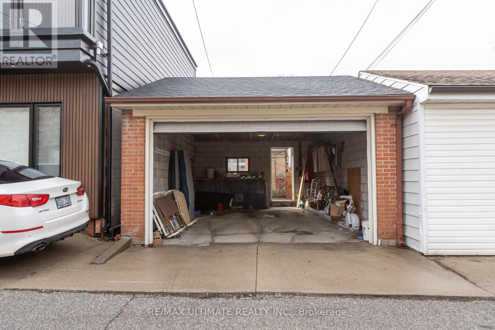 116 Ascot Avenue, Toronto, Ontario  M6E 1G2 - Photo 40 - W12945876