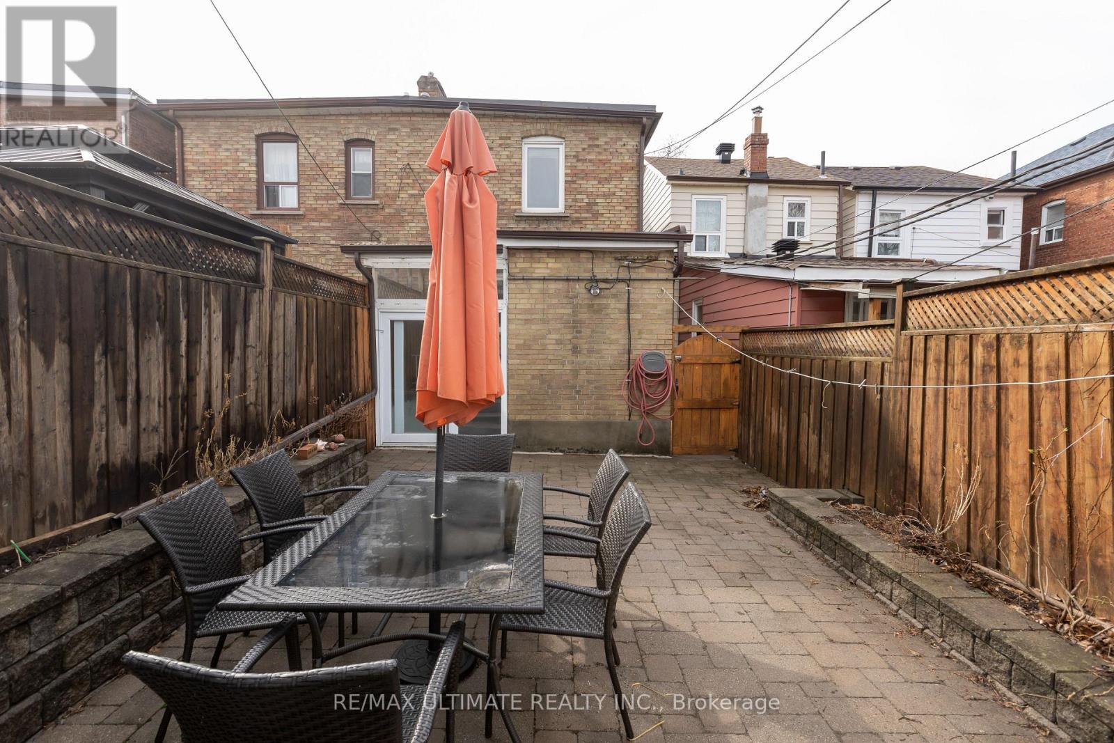 116 Ascot Avenue, Toronto, Ontario  M6E 1G2 - Photo 42 - W12945876