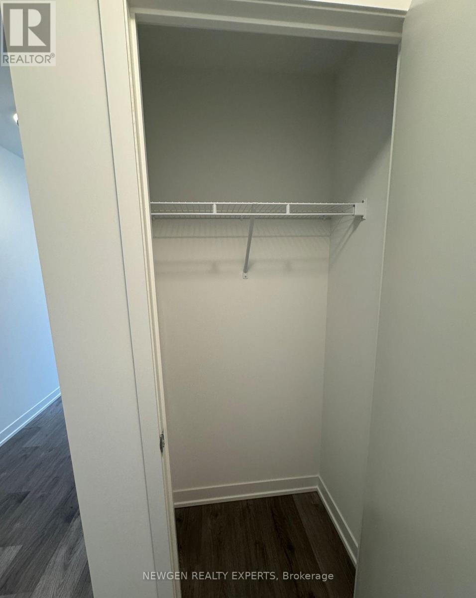 501 - 285 Dufferin Street, Toronto, Ontario  M6K 1Z7 - Photo 10 - W12945880