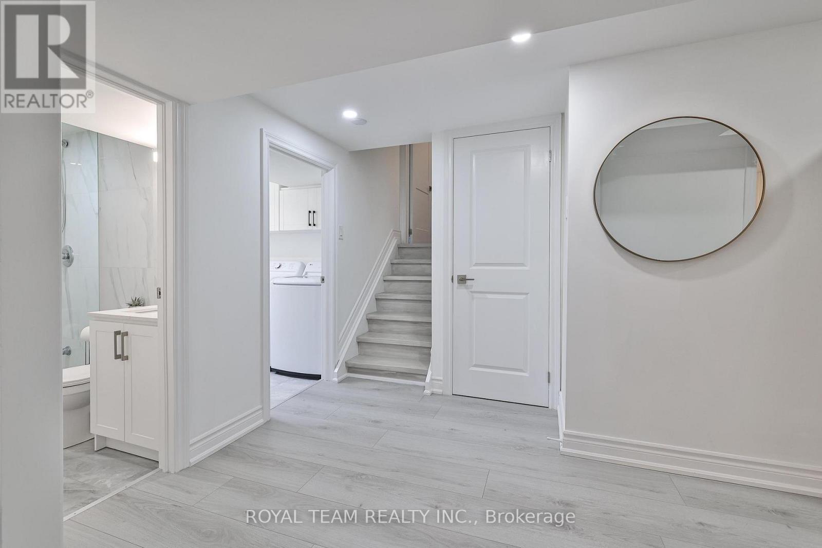 6 Crioline Road, Toronto, Ontario  M6L 2S3 - Photo 24 - W12945936