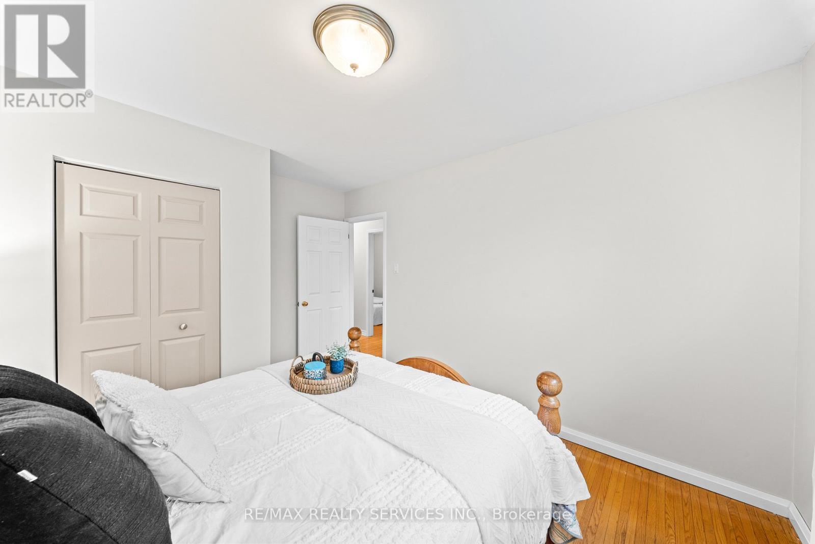 71 Belmont Drive, Brampton, Ontario  L6T 2K5 - Photo 30 - W12945966