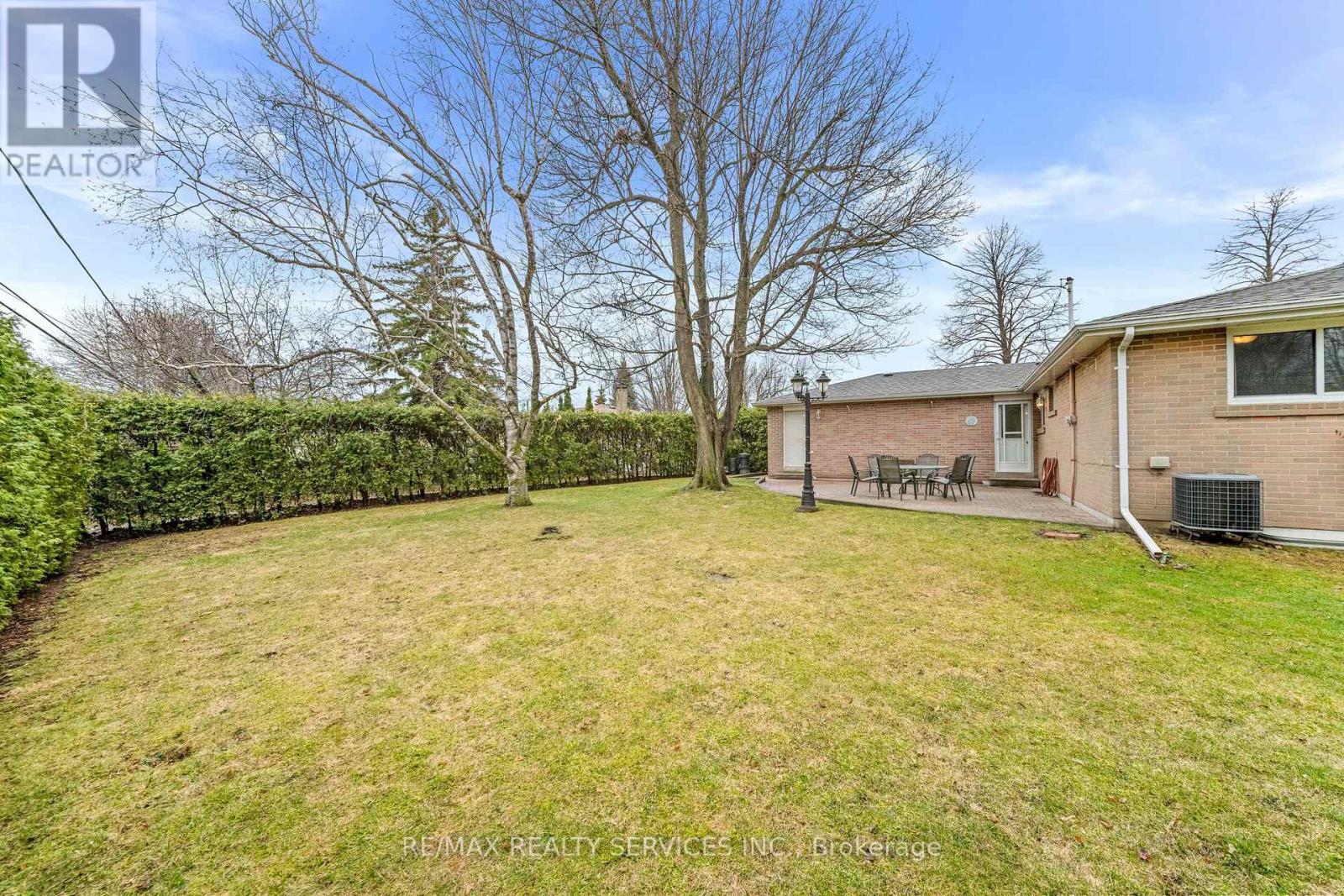 71 Belmont Drive, Brampton, Ontario  L6T 2K5 - Photo 46 - W12945966