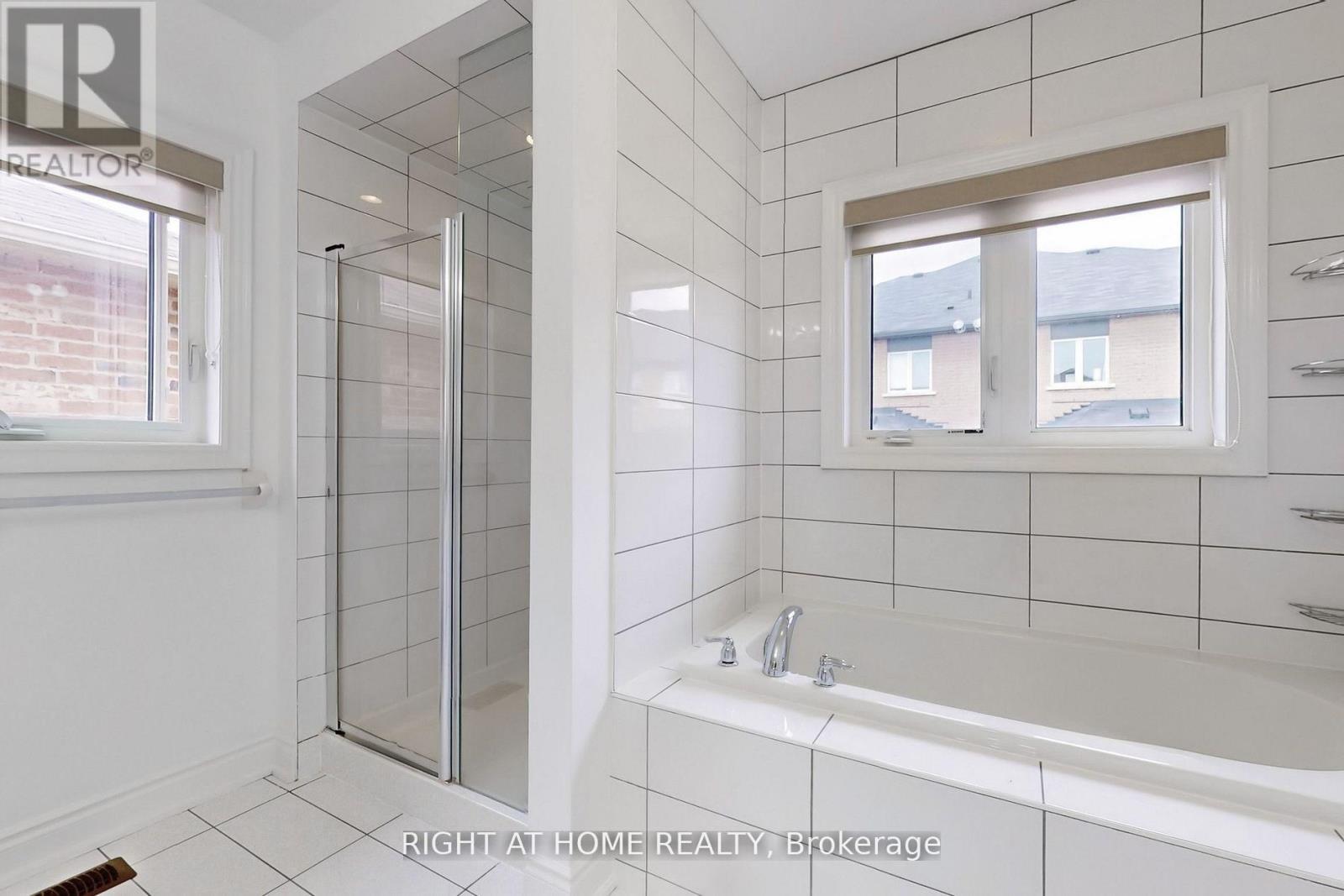 423 Grindstone Trail, Oakville, Ontario  L6H 0S1 - Photo 25 - W12945970