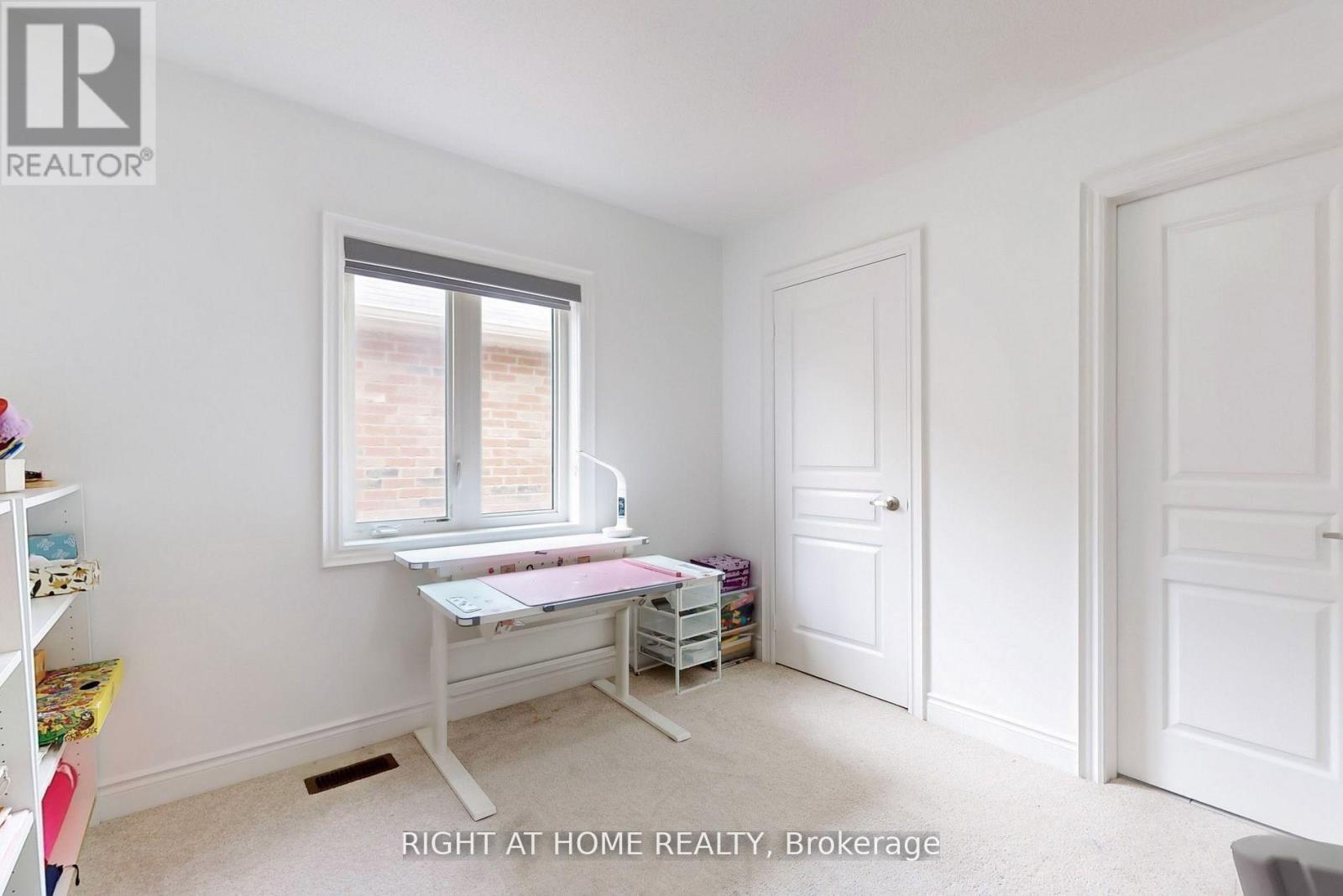 423 Grindstone Trail, Oakville, Ontario  L6H 0S1 - Photo 35 - W12945970