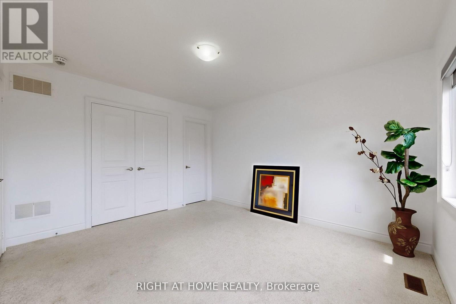 423 Grindstone Trail, Oakville, Ontario  L6H 0S1 - Photo 39 - W12945970