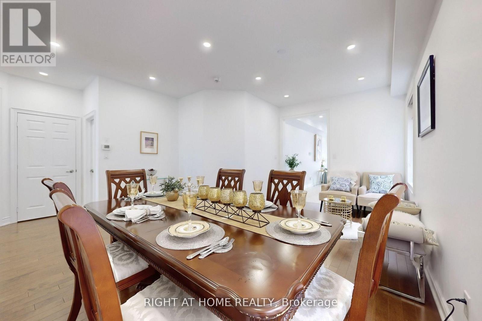 423 Grindstone Trail, Oakville, Ontario  L6H 0S1 - Photo 7 - W12945970