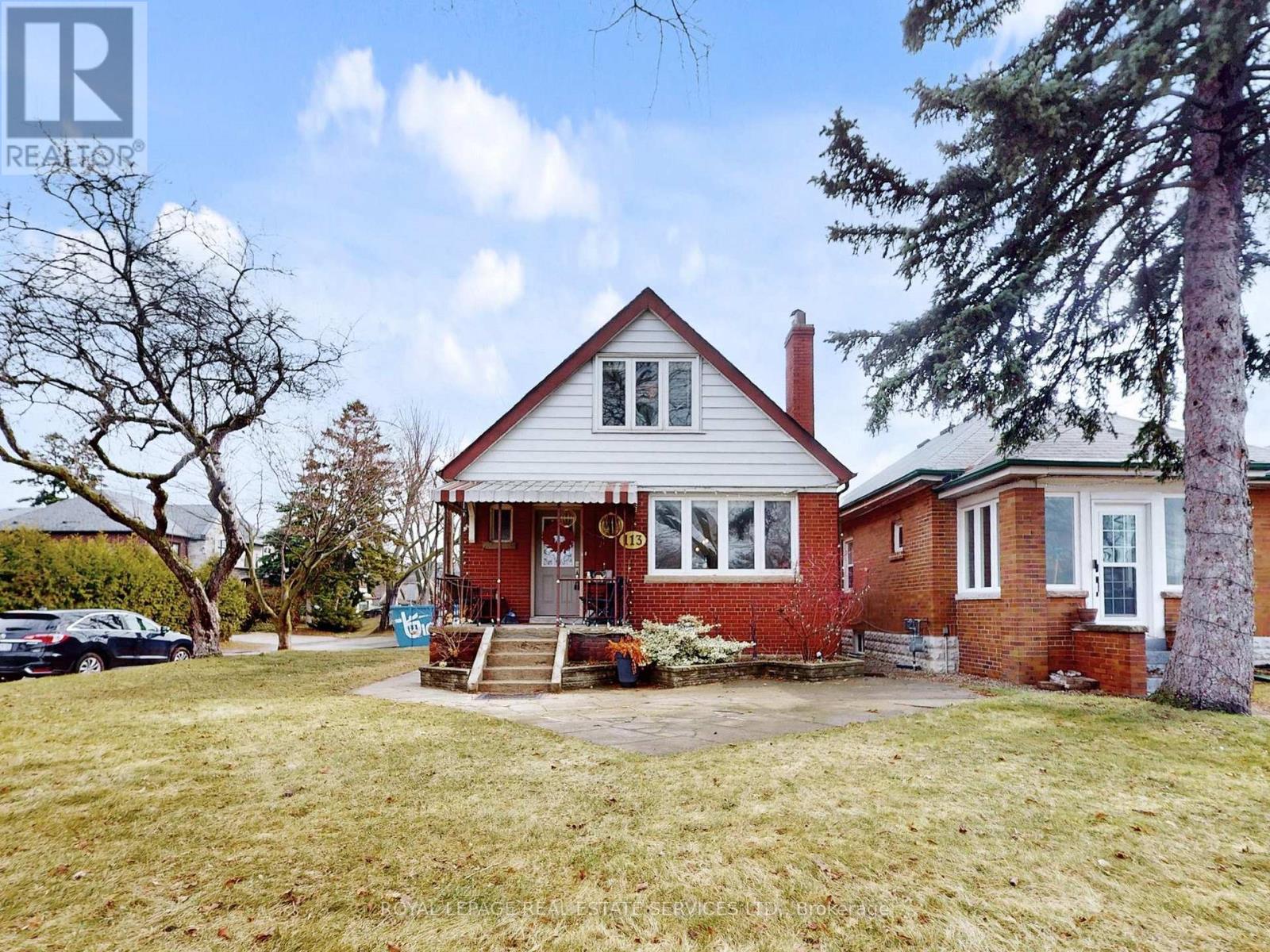 113 Grand Avenue, Toronto, Ontario  M8Y 2Z4 - Photo 21 - W12945984