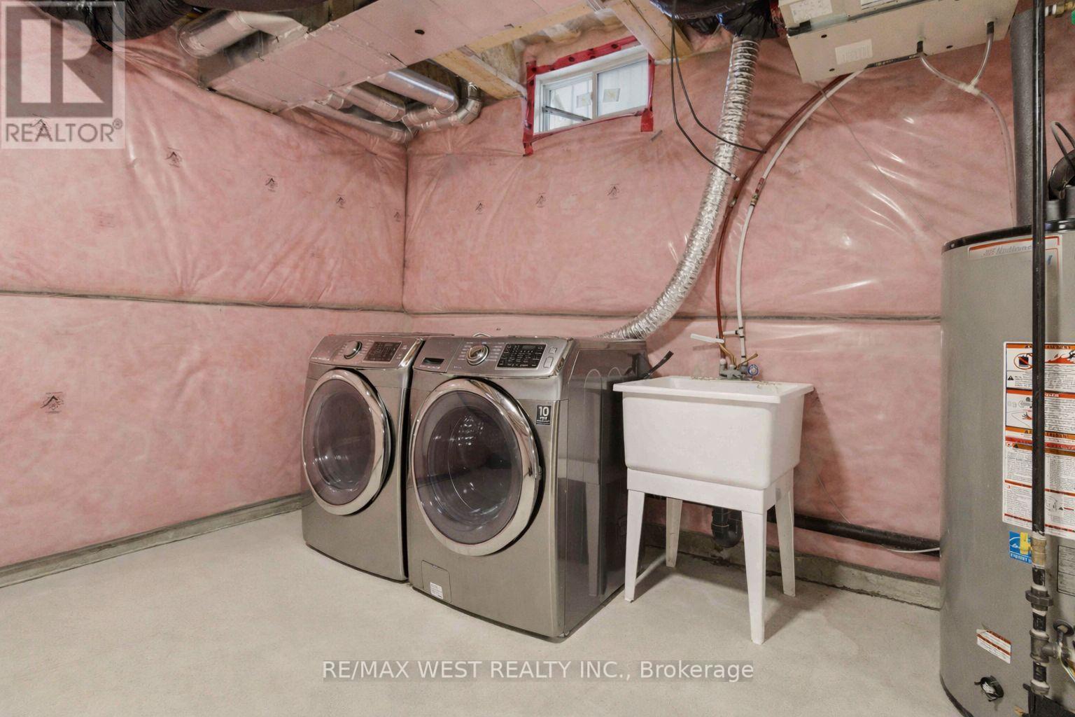 116 Lesabre Crescent, Brampton, Ontario  L6P 0W4 - Photo 27 - W12945998