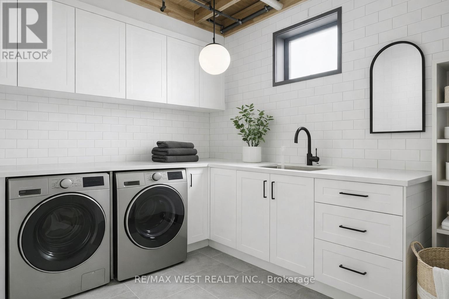 116 Lesabre Crescent, Brampton, Ontario  L6P 0W4 - Photo 28 - W12945998