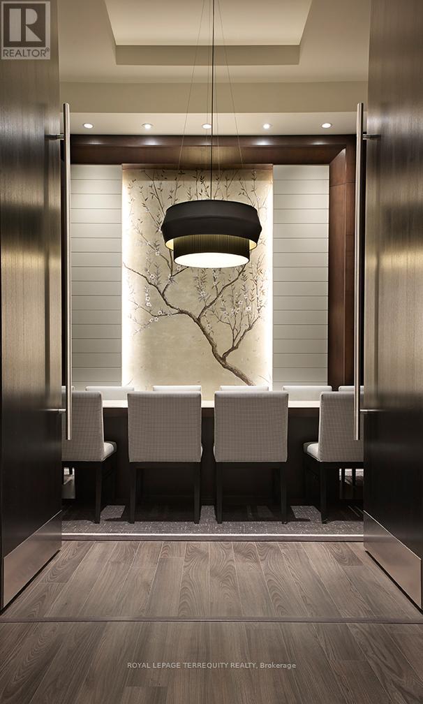 1011 - 1 Old Mill Drive, Toronto, Ontario  M6S 0A1 - Photo 4 - W12946008