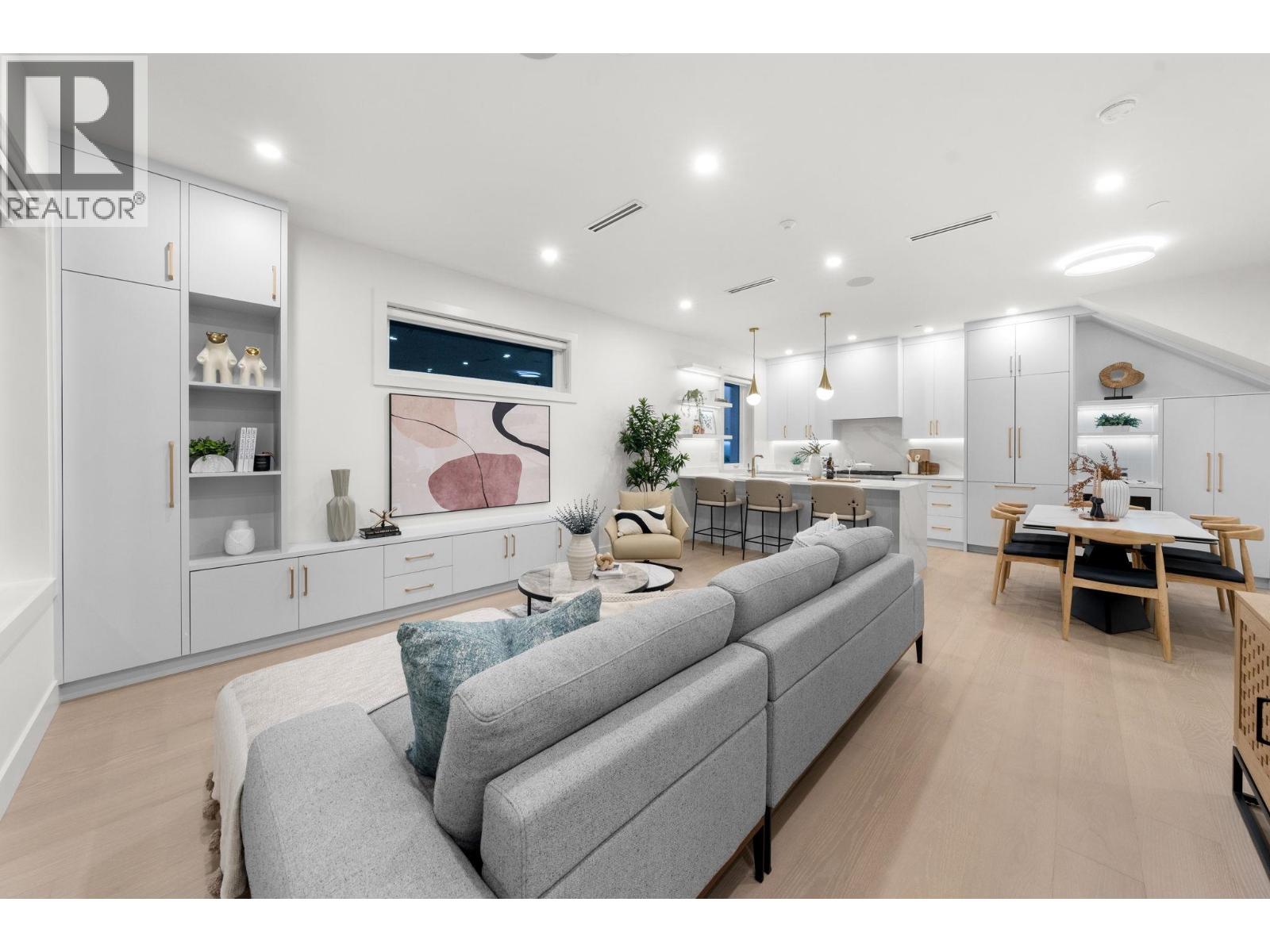 1 1582 E 2nd Avenue, Vancouver, British Columbia  V5N 1C7 - Photo 3 - R3104140