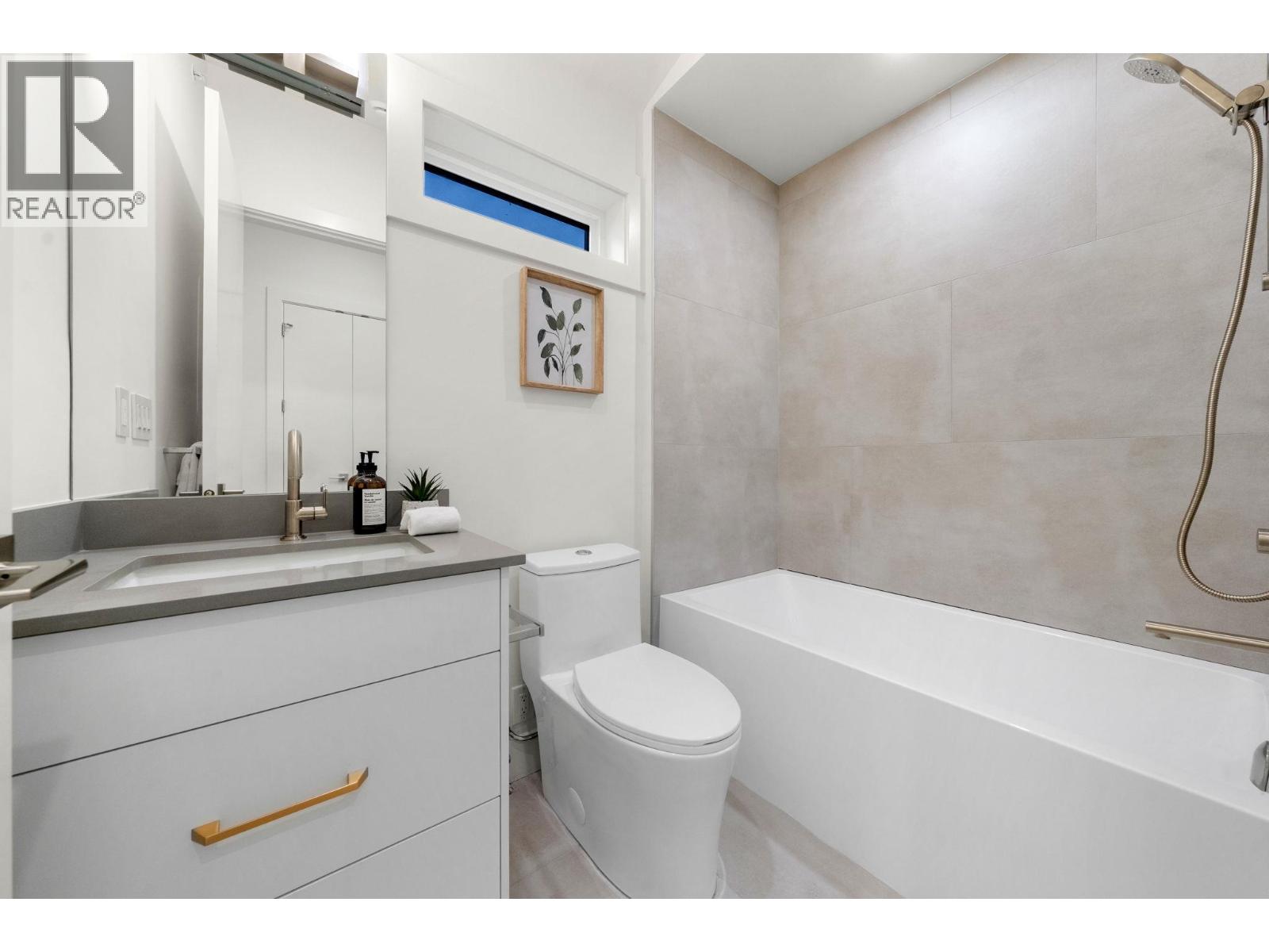 1 1582 E 2nd Avenue, Vancouver, British Columbia  V5N 1C7 - Photo 34 - R3104140