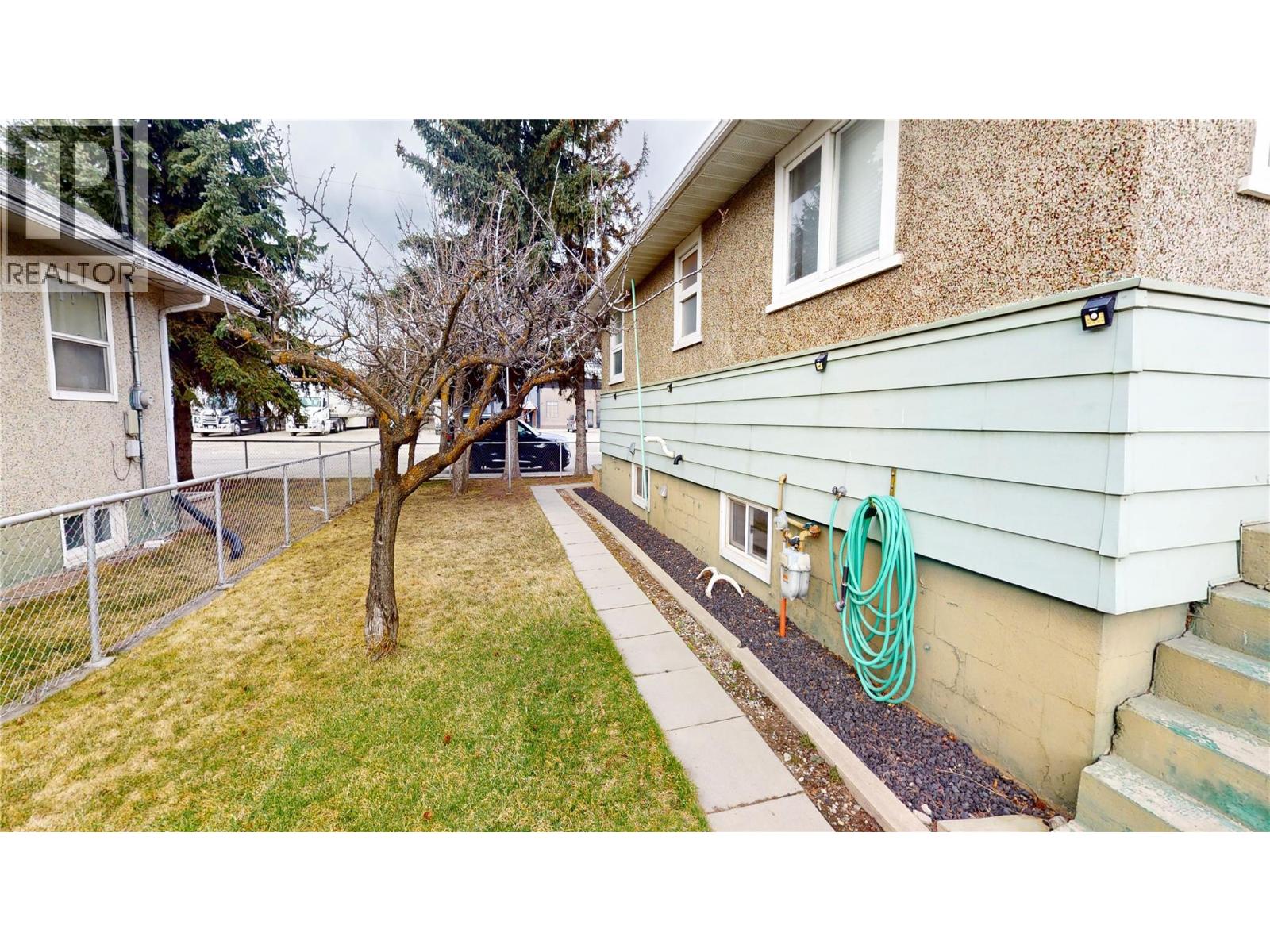 312 16th Avenue N, Cranbrook, British Columbia V1C 3W5 - Photo 22 - 10381675