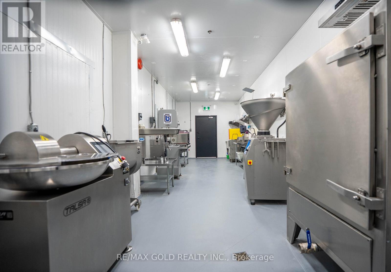 2 - 2110 Dundas Street E, Mississauga, Ontario  L4X 1L9 - Photo 13 - W12941612