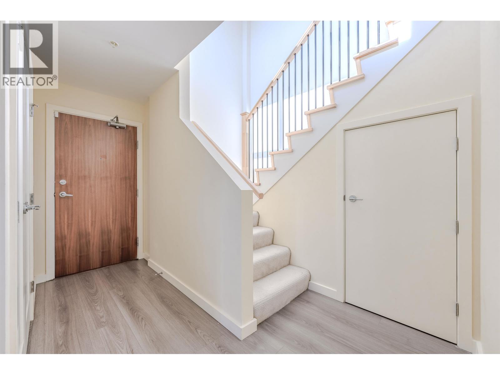 Ph 1705 8677 Capstan Way, Richmond, British Columbia  V6X 0N6 - Photo 25 - R3105866