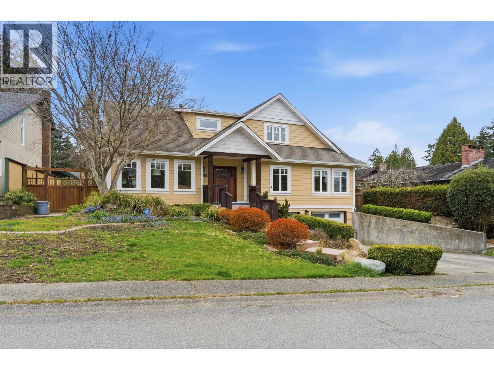 543 Connaught Drive, Delta, British Columbia  V4M 3X7 - Photo 3 - R3105890