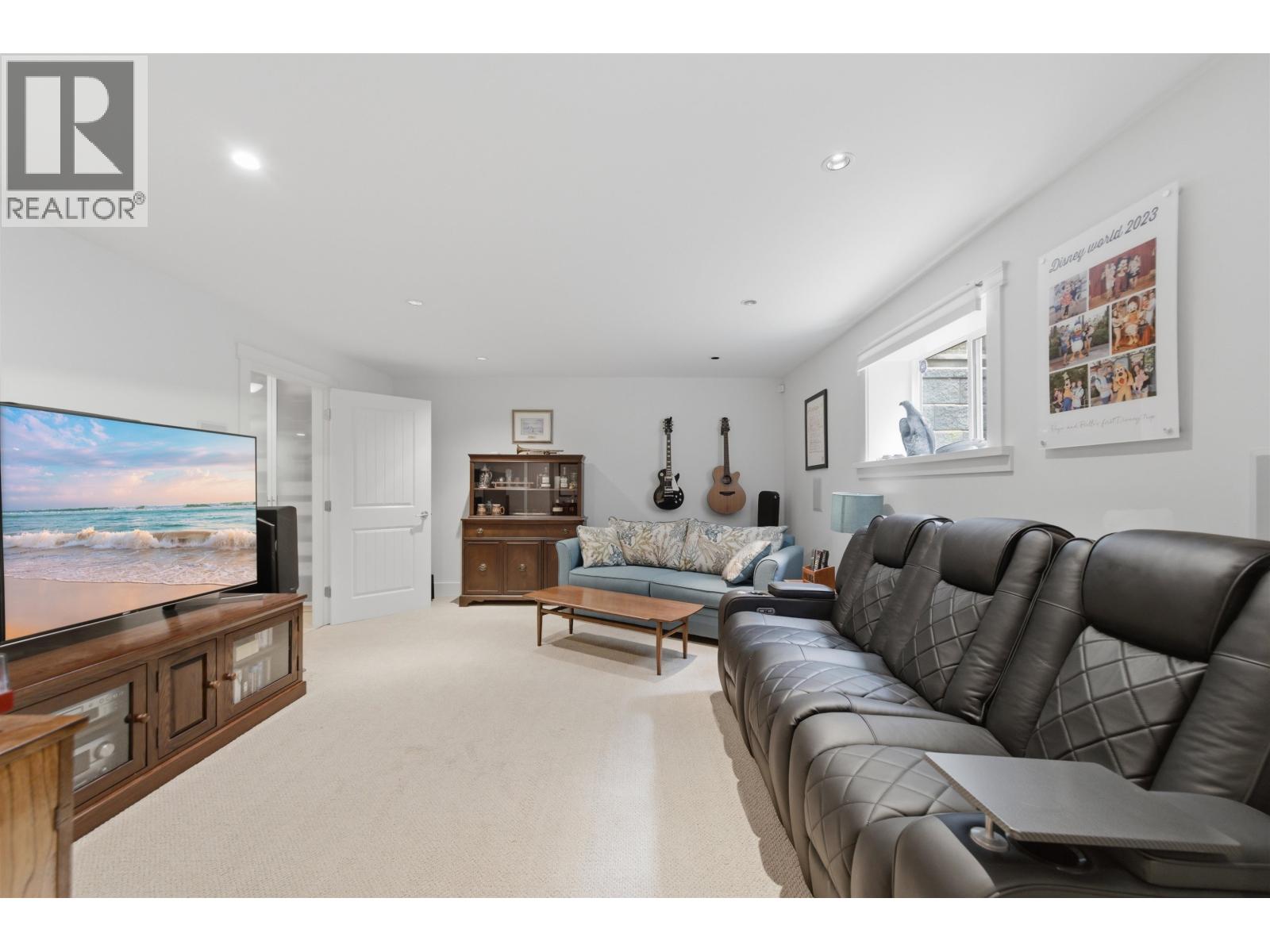 543 Connaught Drive, Delta, British Columbia  V4M 3X7 - Photo 5 - R3105890