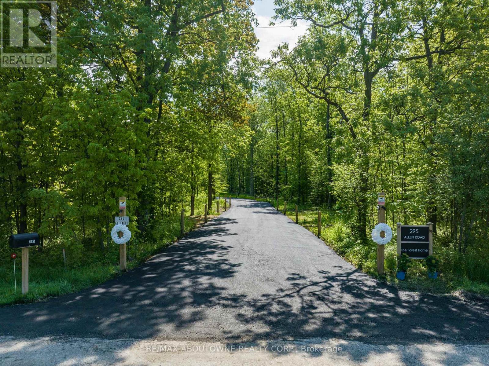 295 Allen Road, Grimsby, Ontario  L3M 4E7 - Photo 43 - X12774724