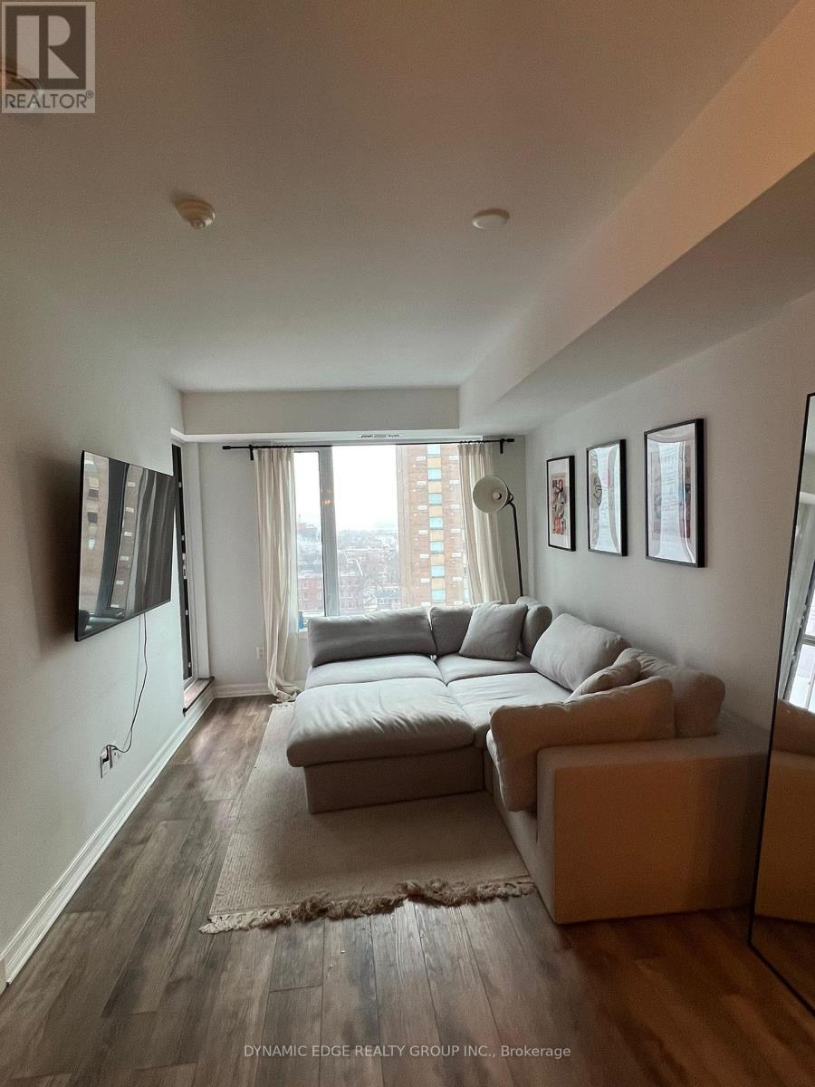 1007 - 238 Besserer Street, Ottawa, Ontario  K1N 6B1 - Photo 2 - X12945878