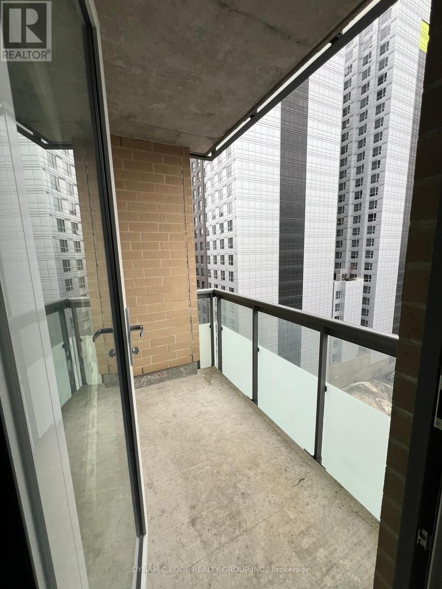 1007 - 238 Besserer Street, Ottawa, Ontario  K1N 6B1 - Photo 8 - X12945878