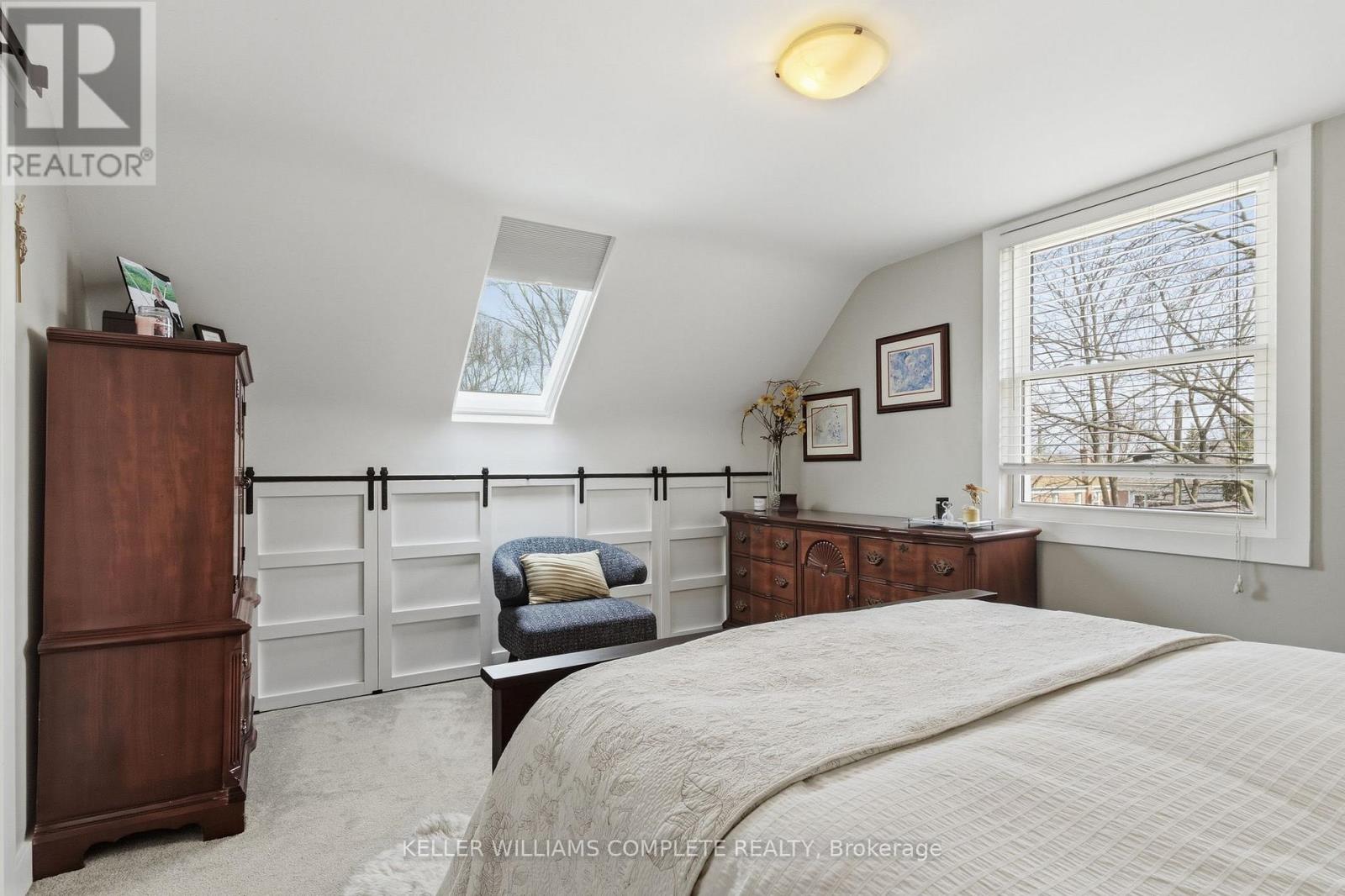 299 East 24th Street, Hamilton, Ontario  L8V 2Y7 - Photo 21 - X12945950