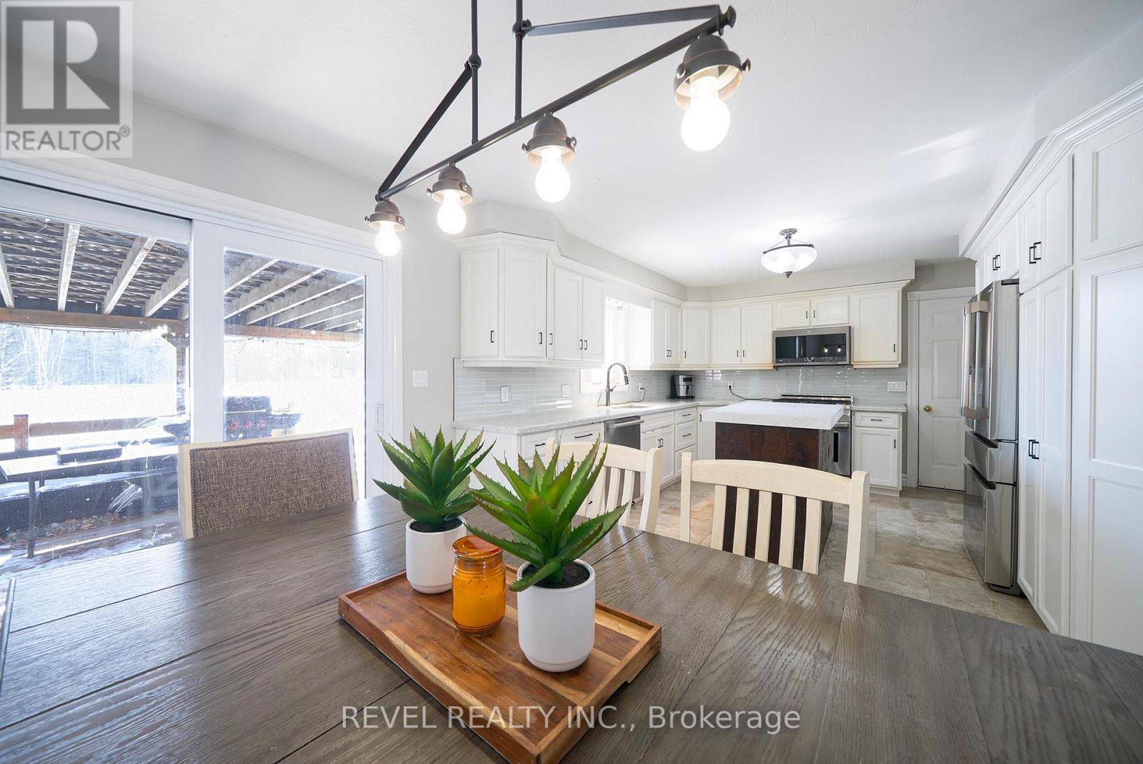 428 Charlotteville Road 1, Norfolk, Ontario  N0E 1P0 - Photo 6 - X12945964