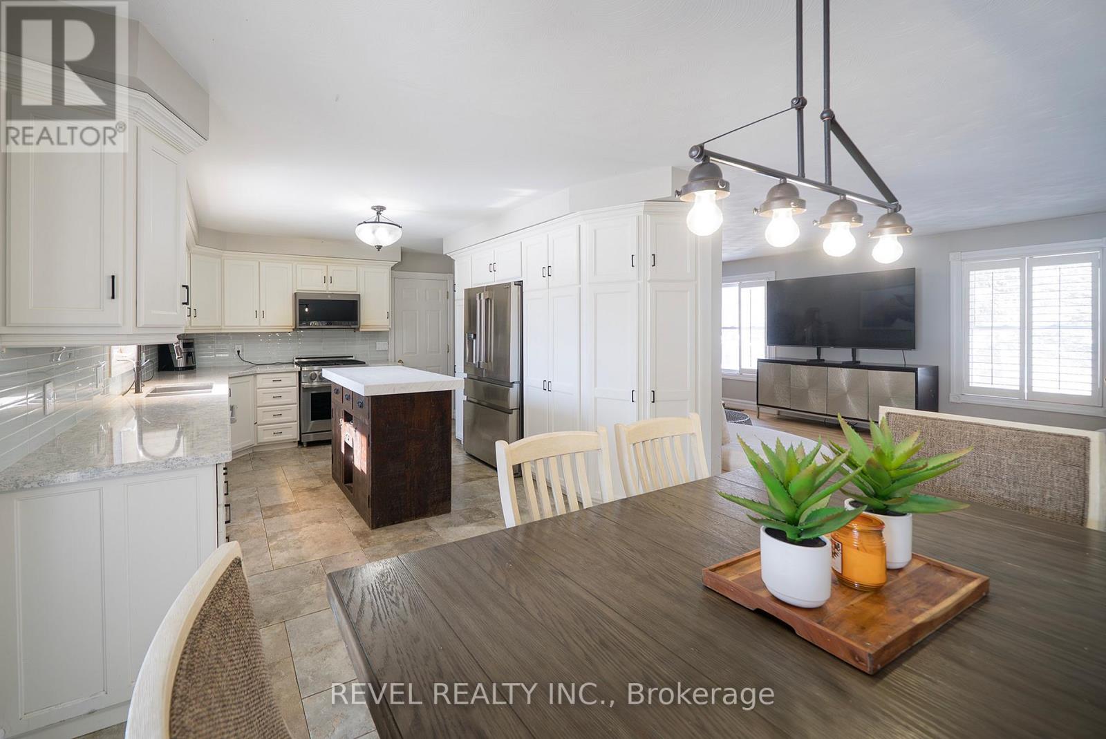 428 Charlotteville Road 1, Norfolk, Ontario  N0E 1P0 - Photo 8 - X12945964