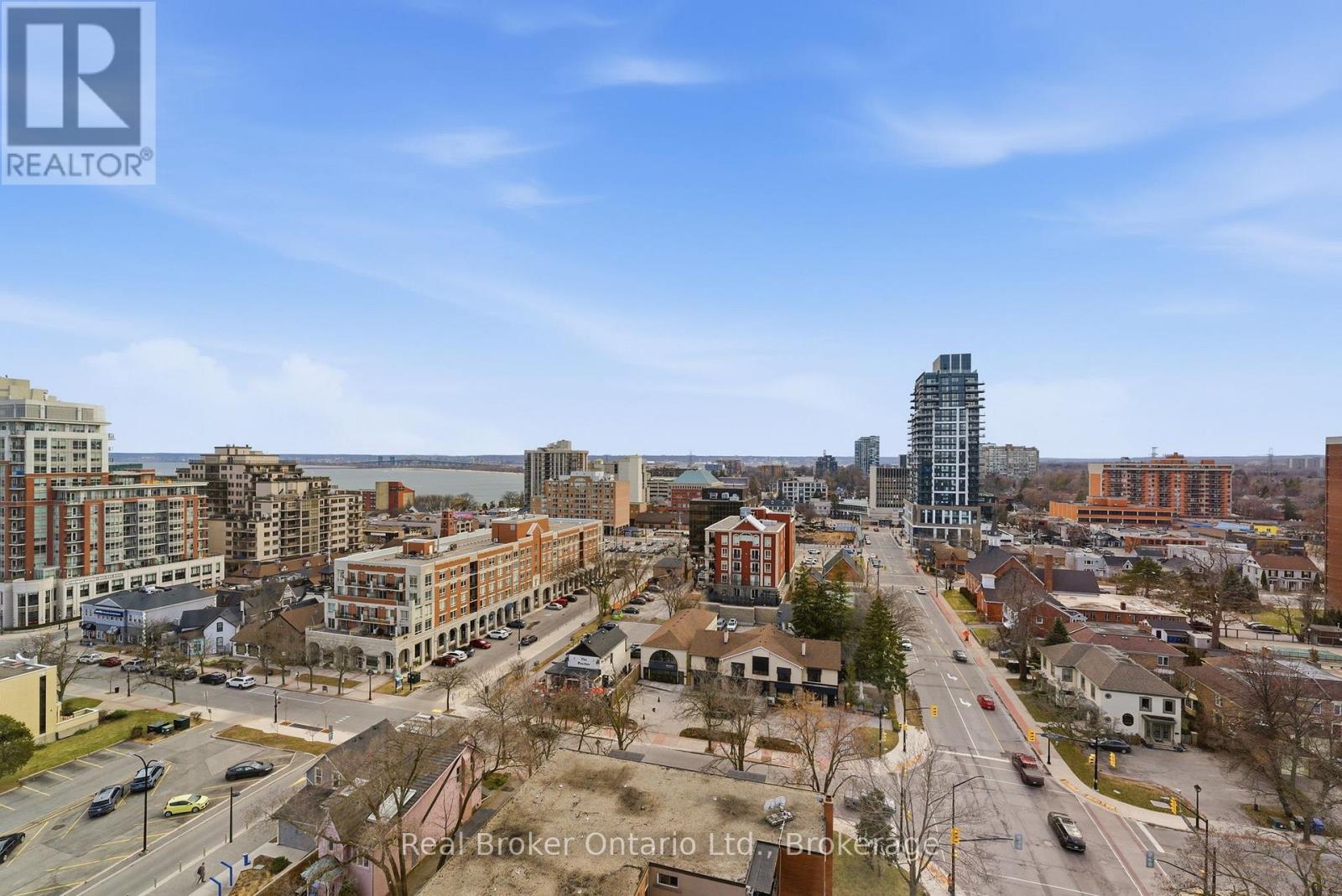 1210 - 2088 James Street, Burlington, Ontario  L7R 0H2 - Photo 18 - W12946278