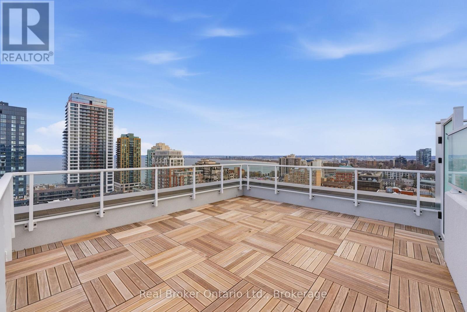 1210 - 2088 James Street, Burlington, Ontario  L7R 0H2 - Photo 21 - W12946278