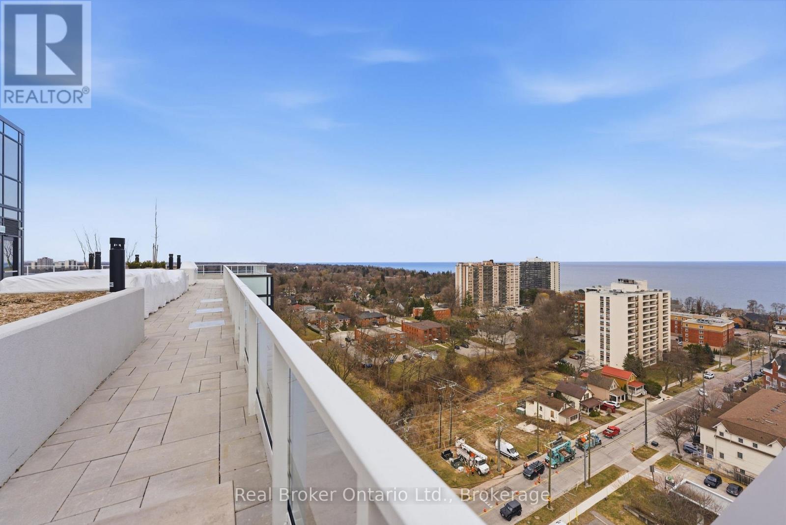 1210 - 2088 James Street, Burlington, Ontario  L7R 0H2 - Photo 23 - W12946278