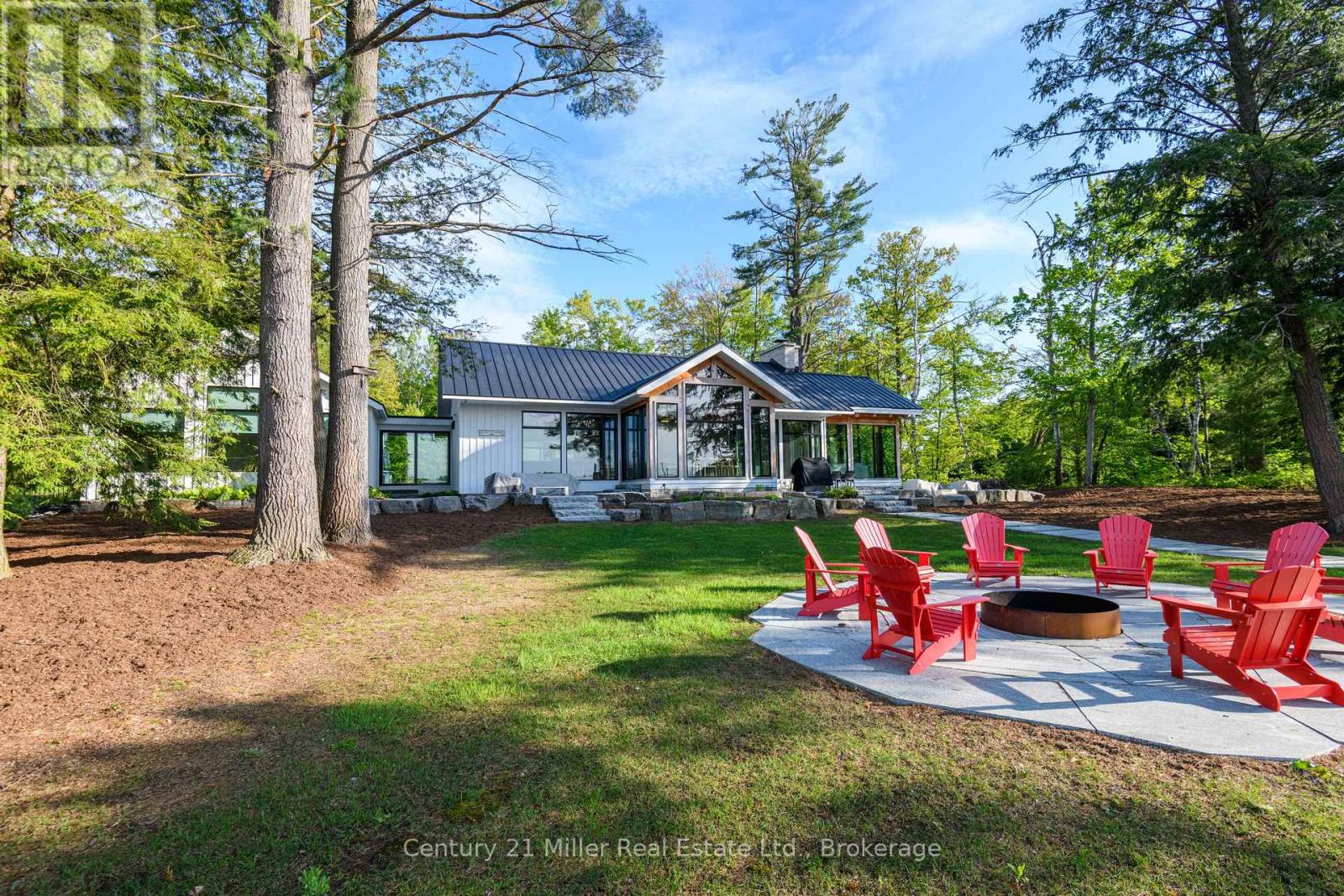 1016 Keeler Road, Muskoka Lakes, Ontario  P0C 1M0 - Photo 25 - X12946360