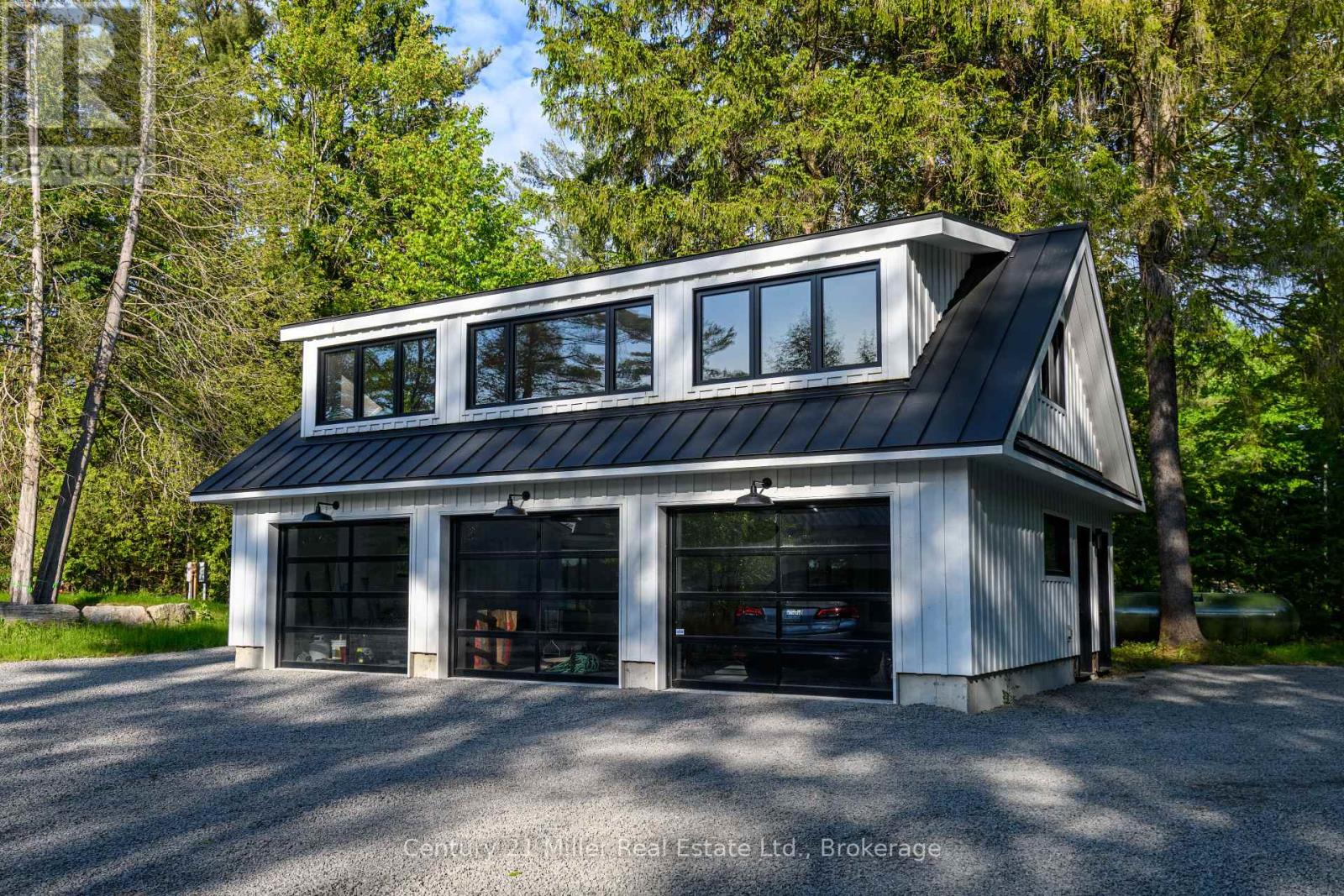 1016 Keeler Road, Muskoka Lakes, Ontario  P0C 1M0 - Photo 42 - X12946360