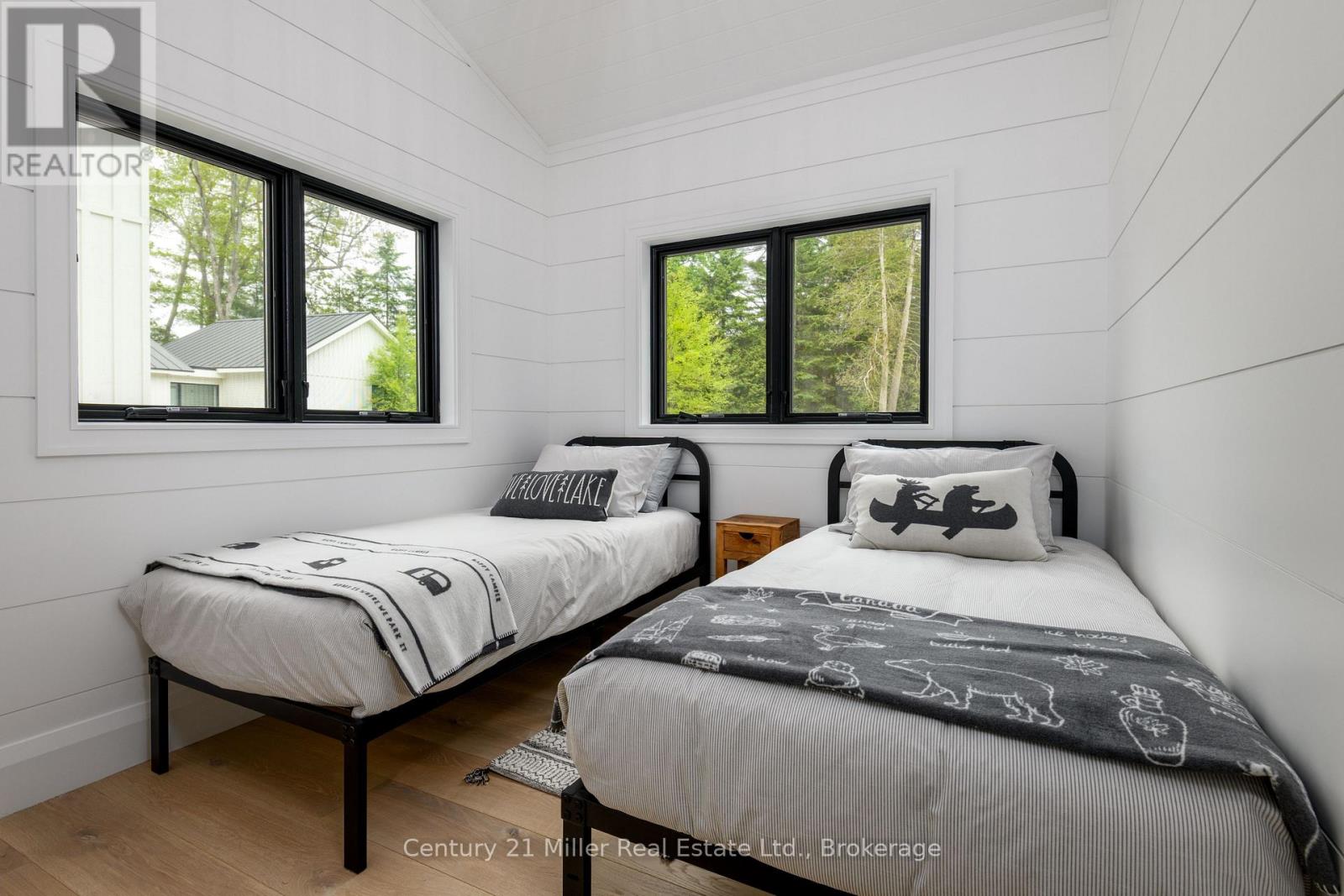 1016 Keeler Road, Muskoka Lakes, Ontario  P0C 1M0 - Photo 46 - X12946360