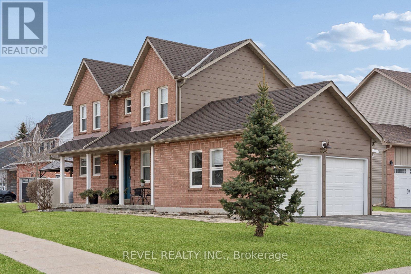 284 Victoria Avenue N, Kawartha Lakes, Ontario  K9V 6A8 - Photo 3 - X12829796