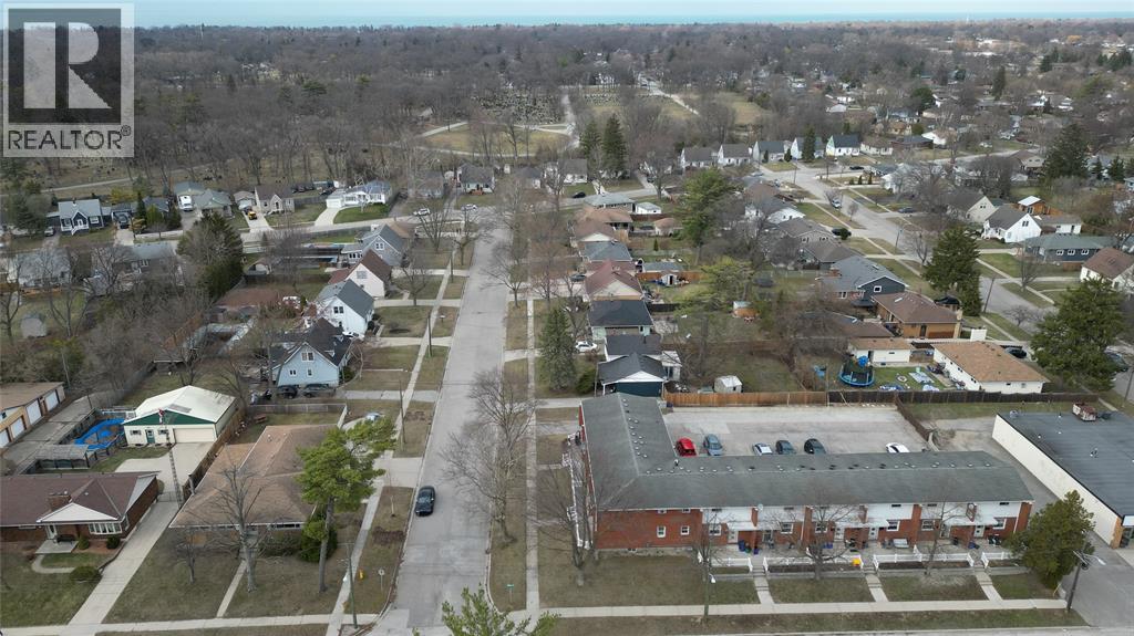 1006 Kenwood Avenue, Sarnia, Ontario  N7V 3S3 - Photo 5 - 26006739