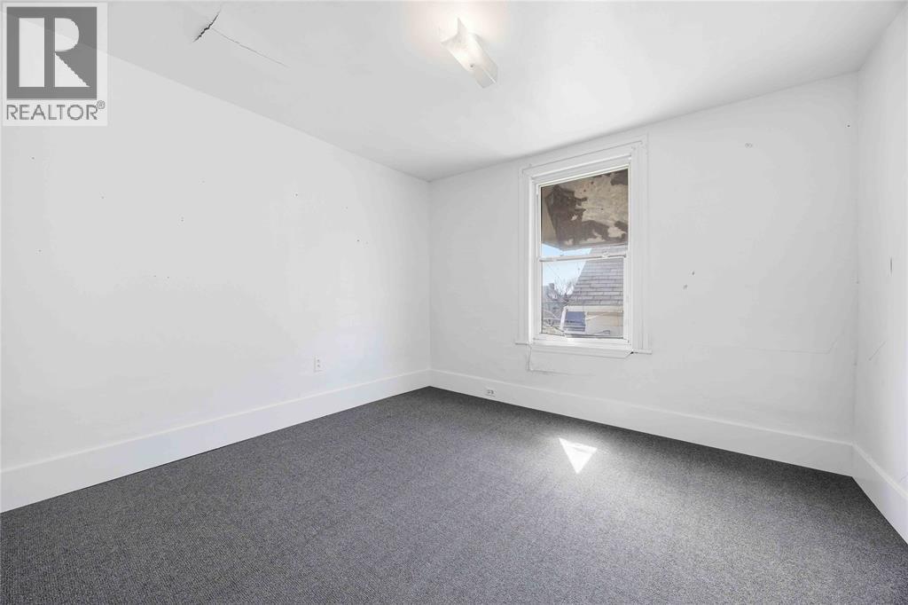 150-152 Vidal Street North, Sarnia photo 17