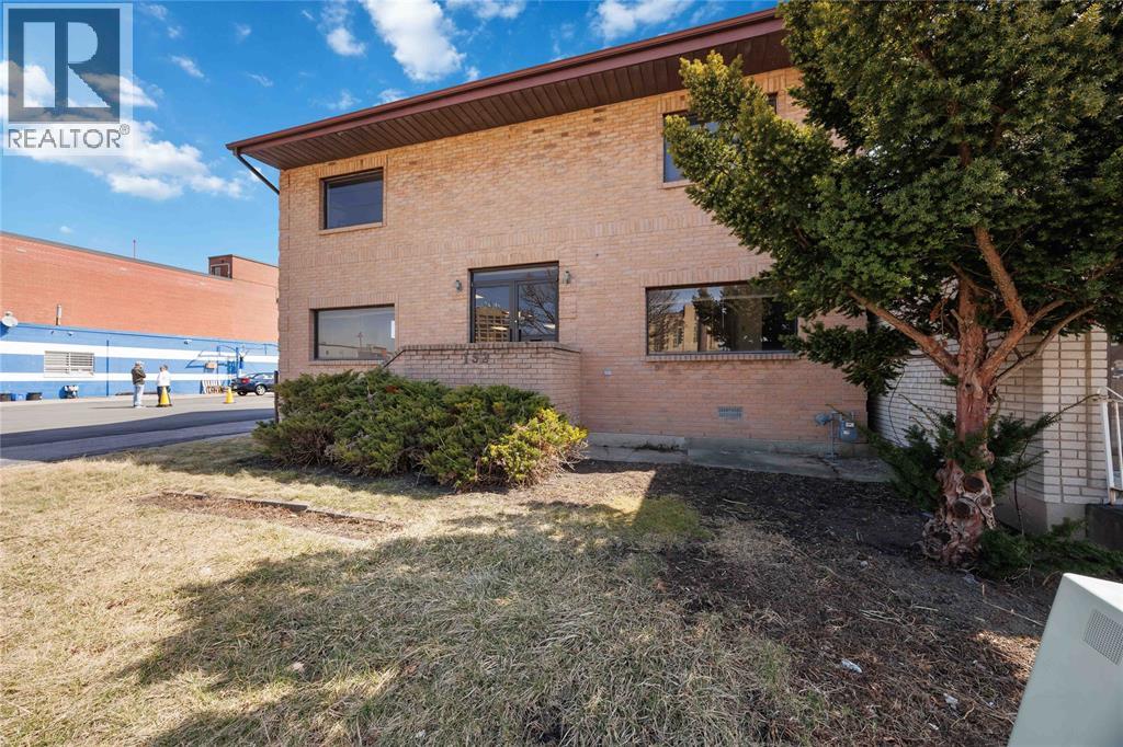 150-152 Vidal Street North, Sarnia photo 37