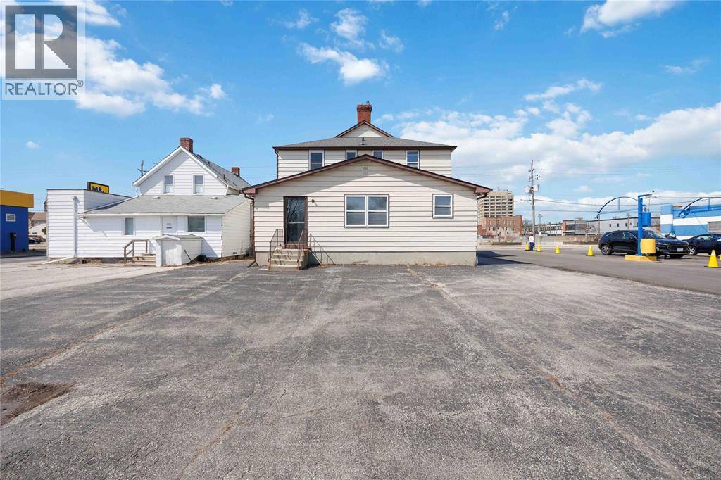 150-152 Vidal Street North, Sarnia photo 4