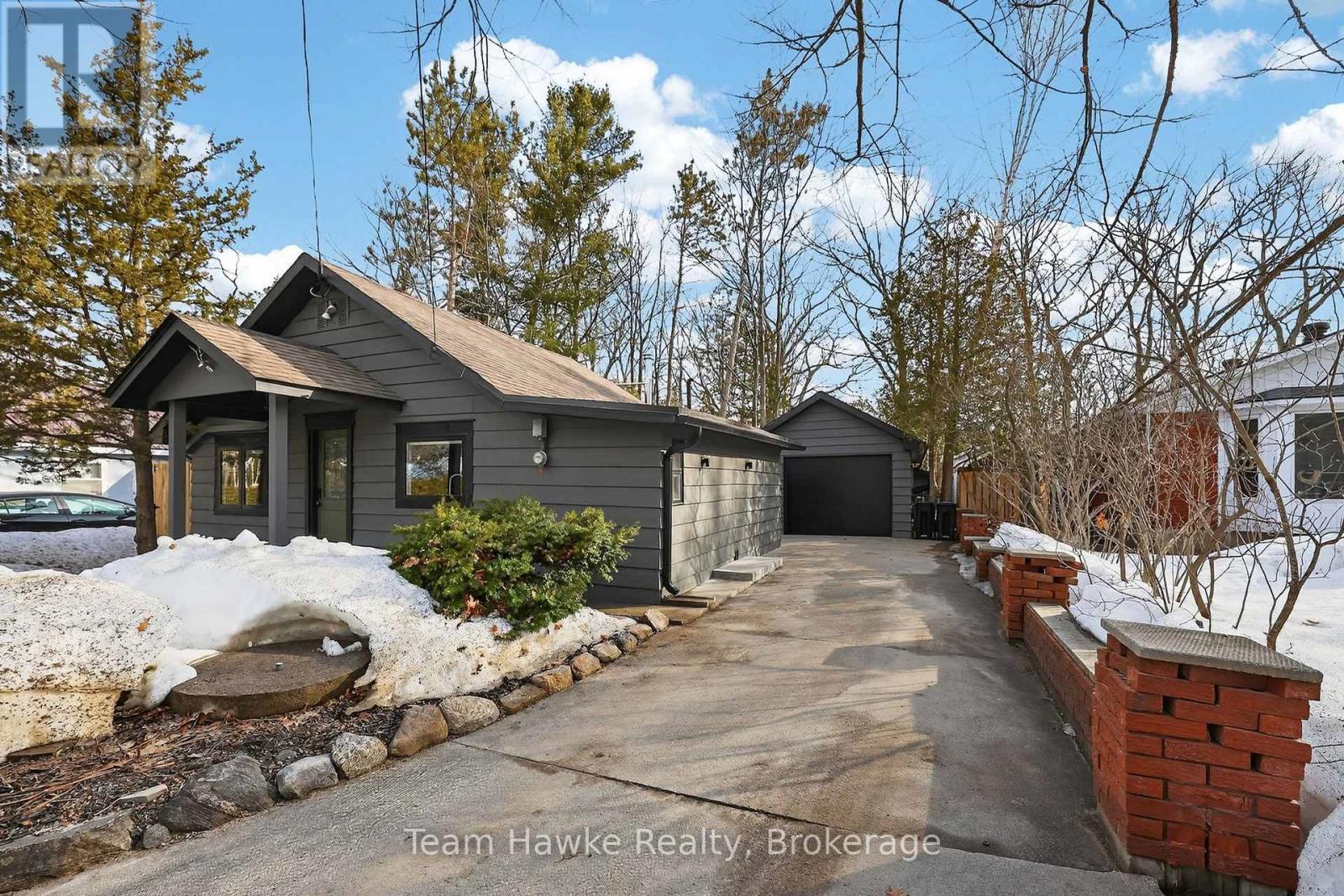 283 Tiny Beaches Road S, Tiny, Ontario  L0L 2J0 - Photo 45 - S12946308